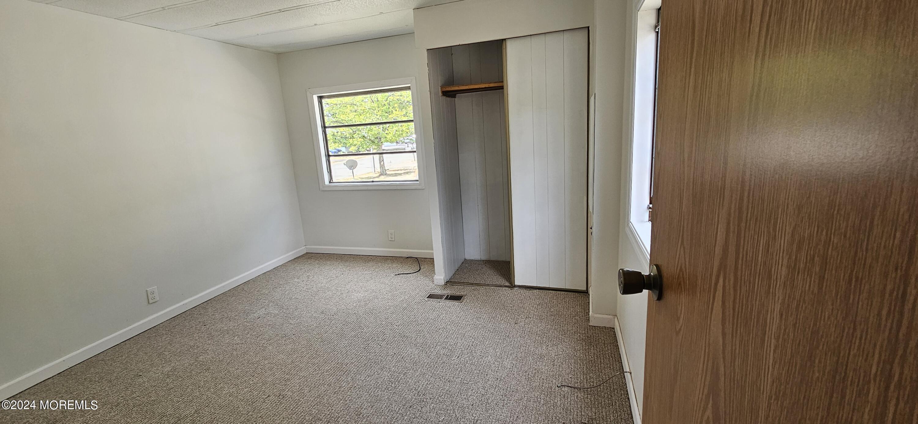 1 Panda Lane, Whiting, NJ, 08759 image 18
