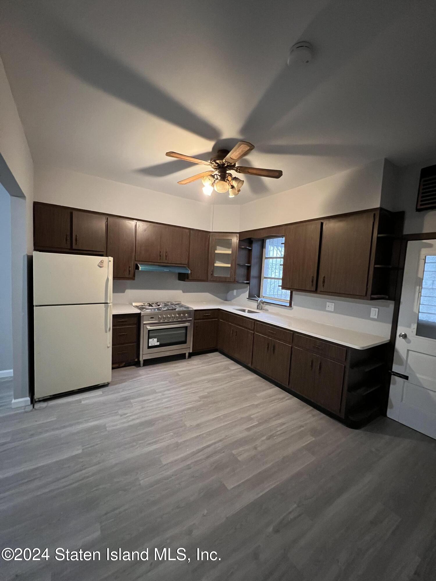 170 Avenue O, Brooklyn, NY, 11204 image 9