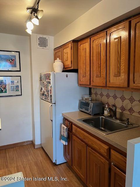 1000 Clove Road 10-N, Staten Island, NY, 10301 image 11