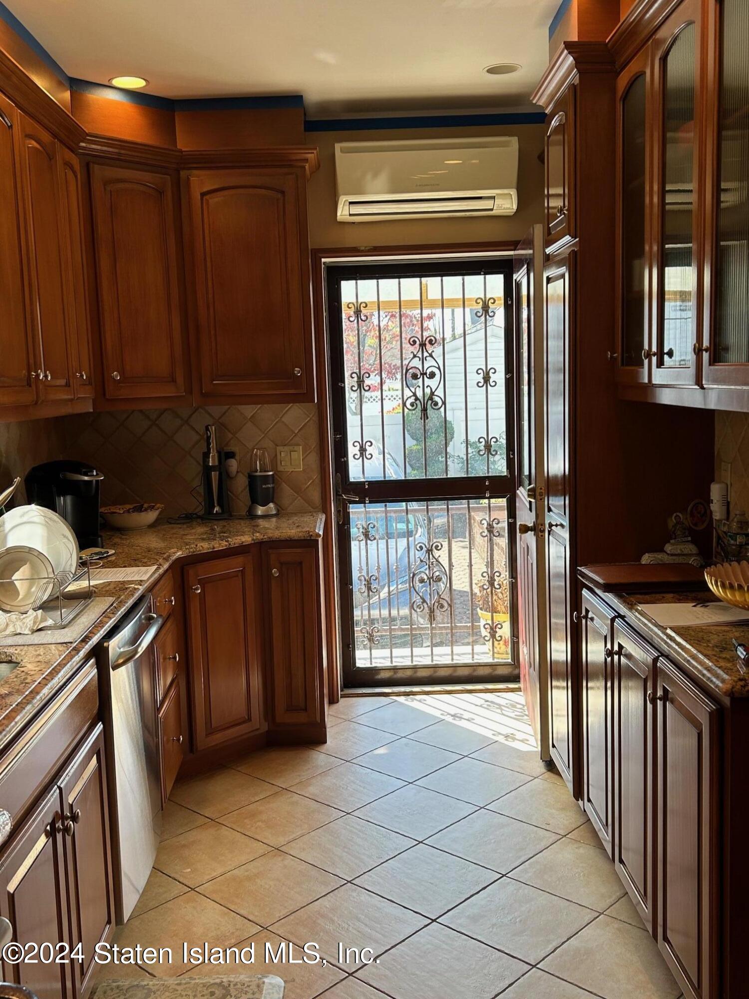 1536 Bath Avenue, Brooklyn, NY, 11228 image 8