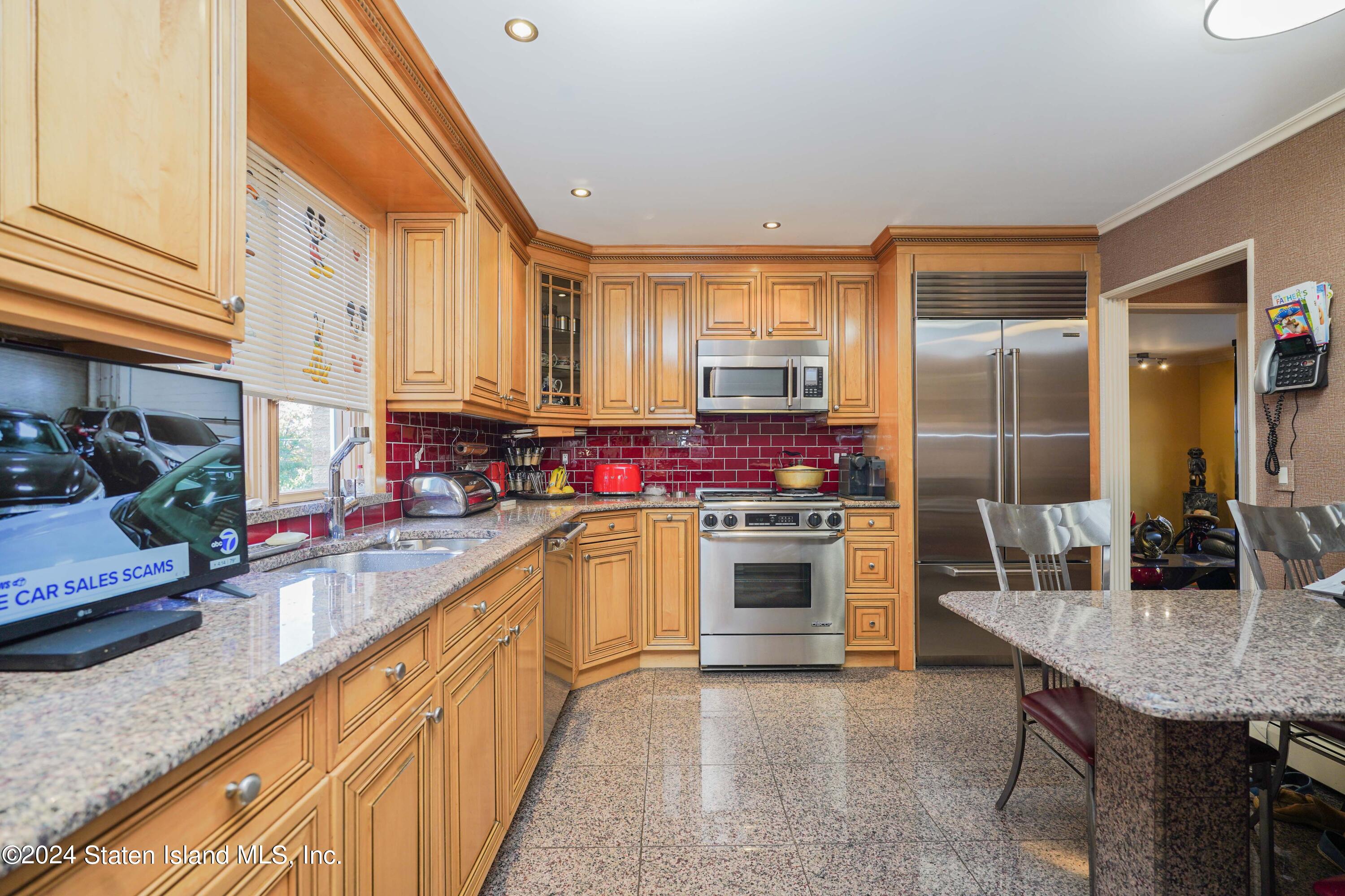 120 Bolivar Street, Staten Island, NY, 10314 image 10