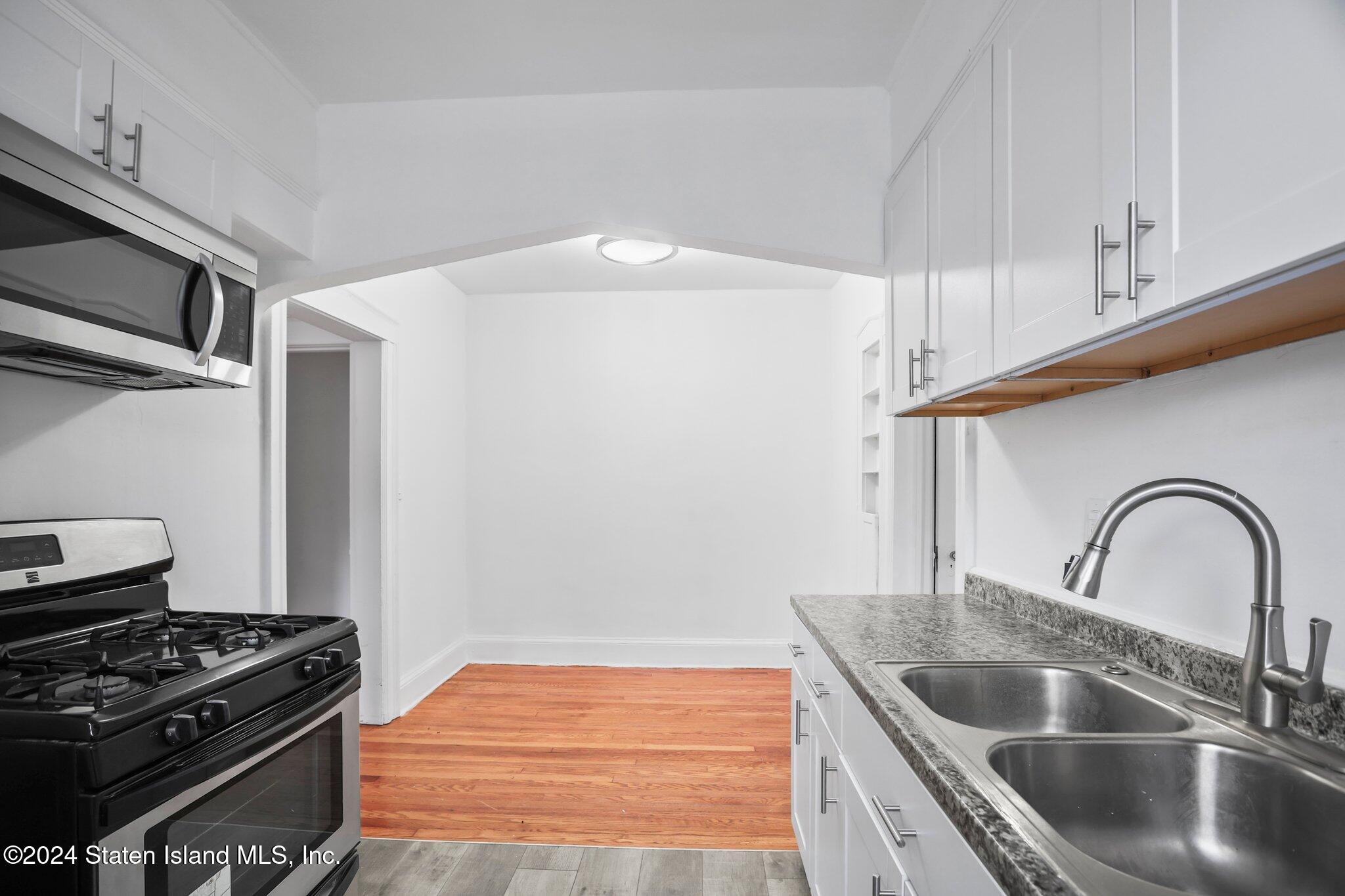 358-360 Sharon Avenue, Staten Island, NY, 10301 image 11