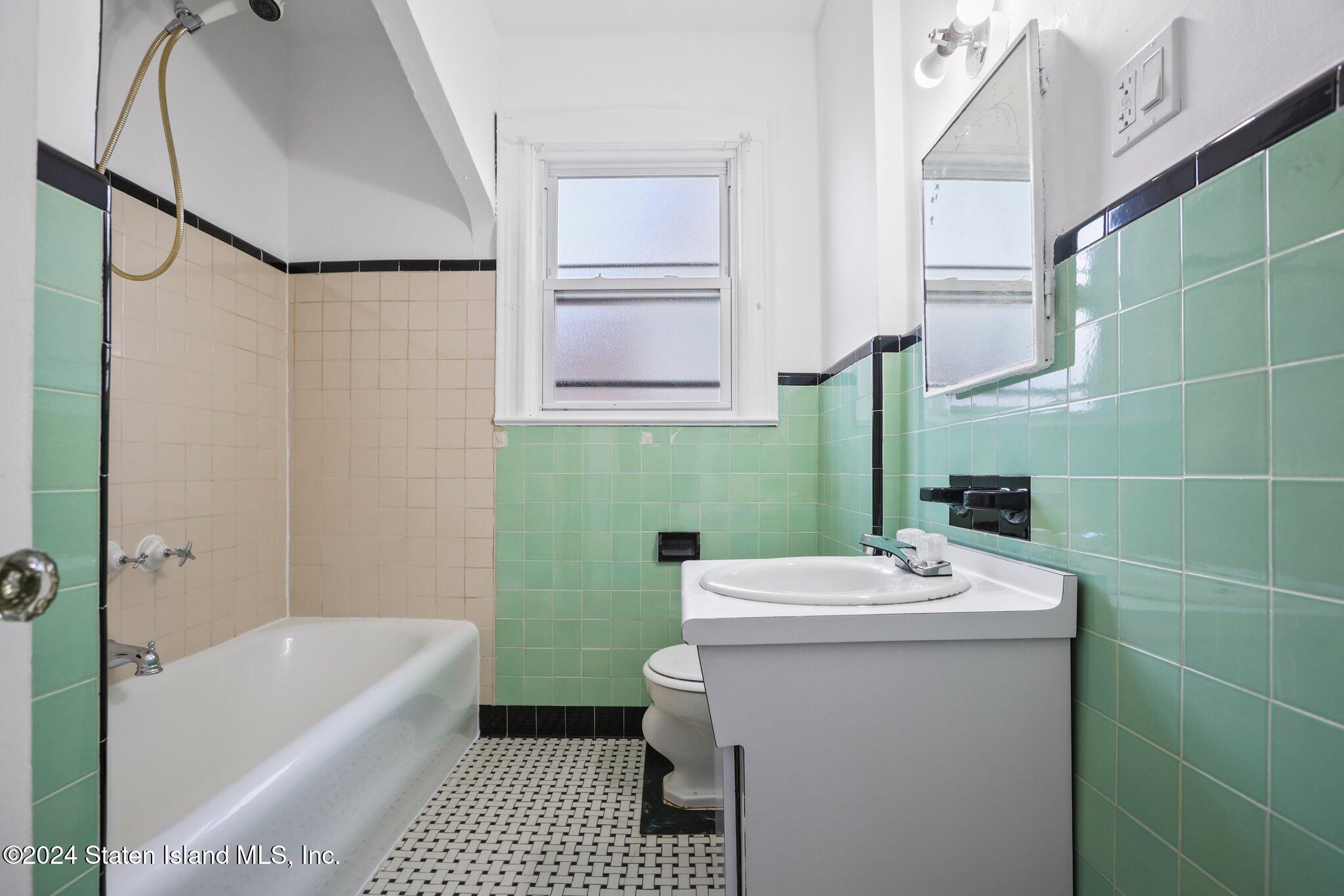 358-360 Sharon Avenue, Staten Island, NY, 10301 image 15