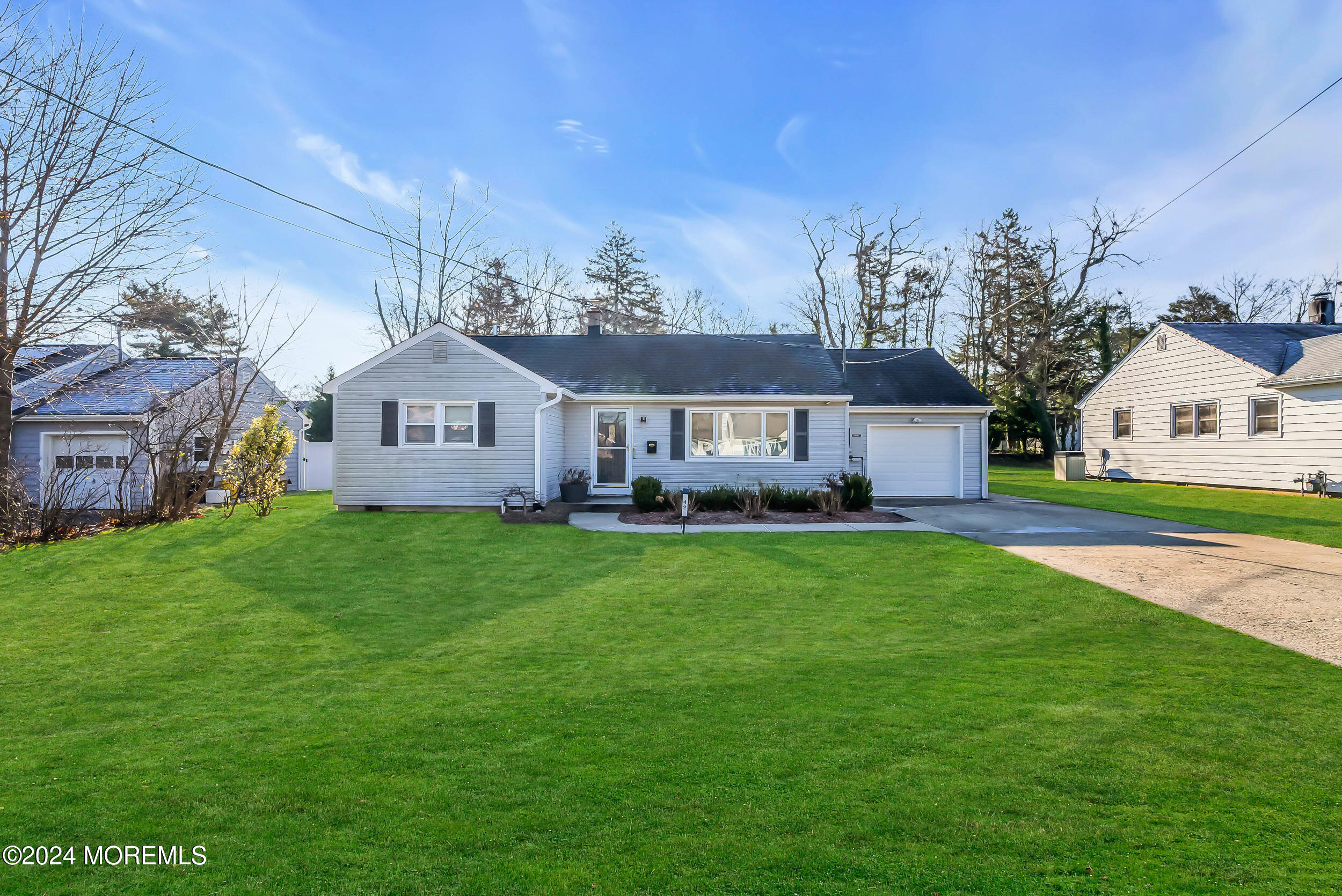 42 Delaware Avenue Image 1