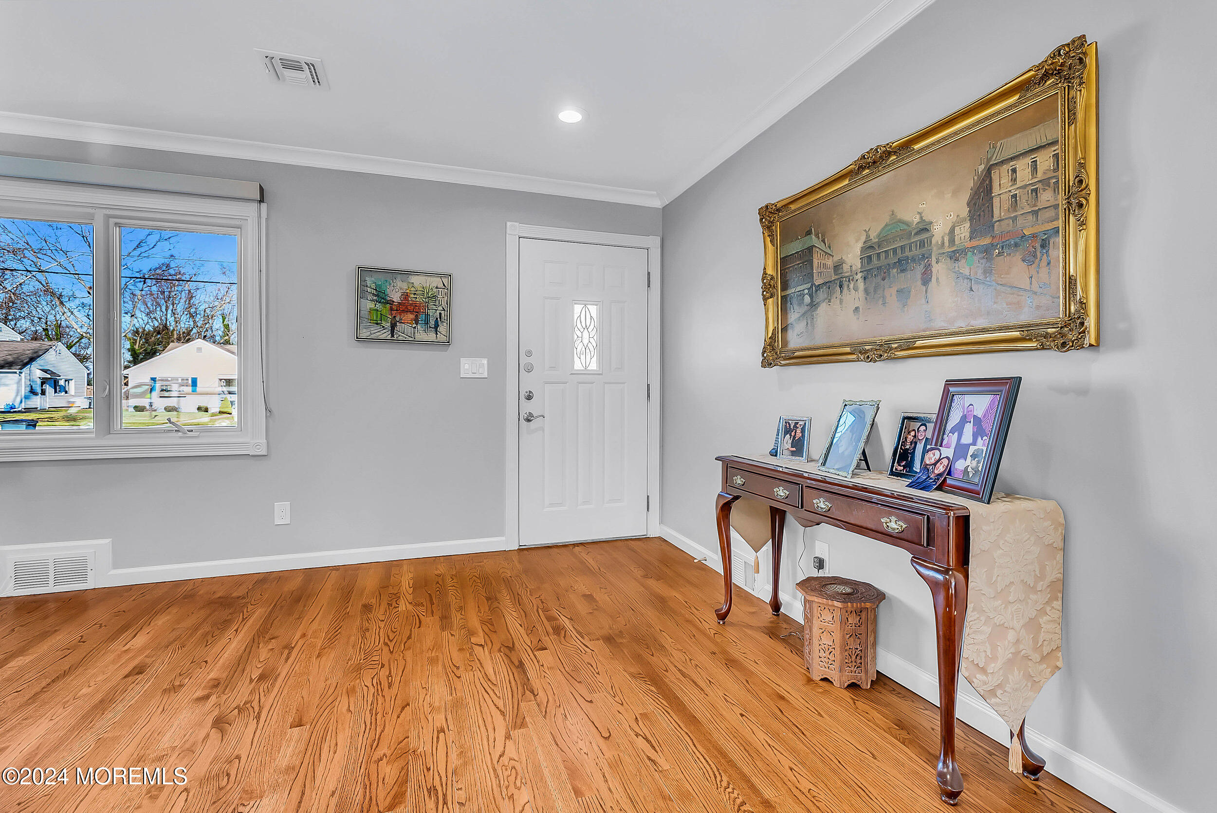 42 Delaware Avenue Image 2