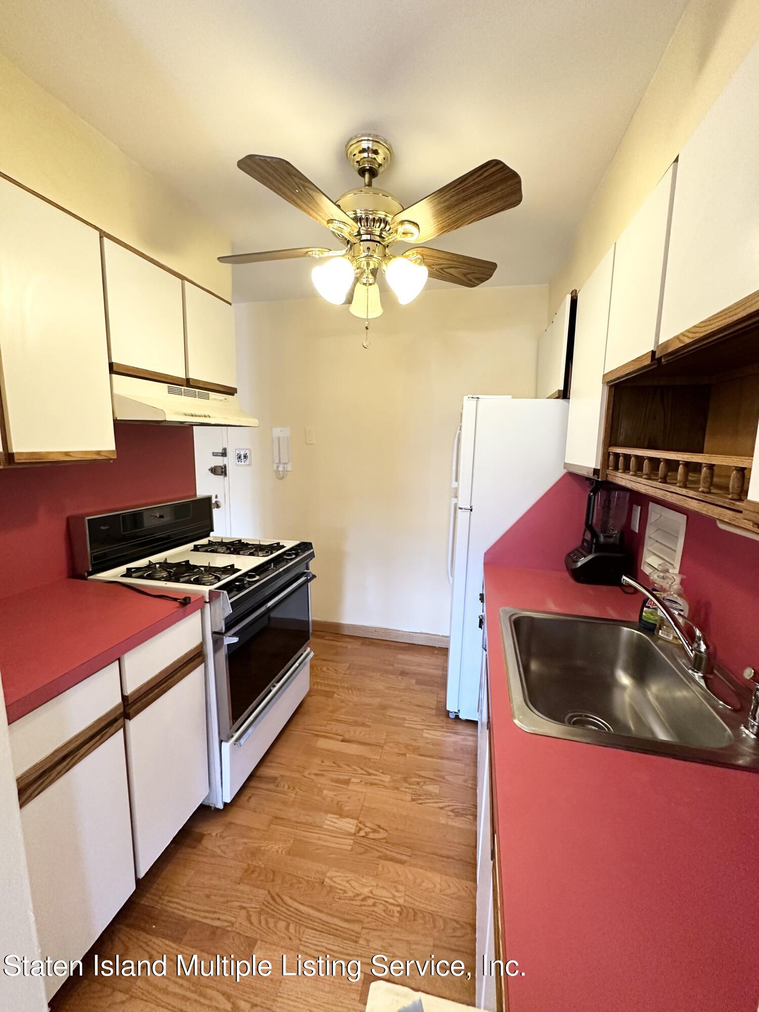 1000 Clove Road #4p, Staten Island, NY, 10301 image 6