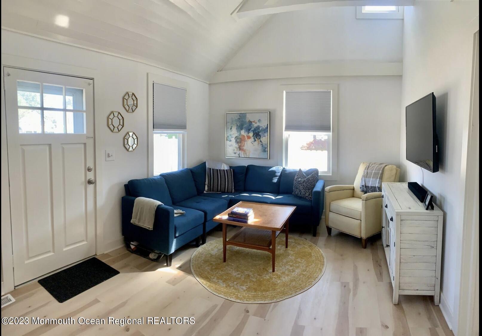 159 1/2 Prospect Street Image 3