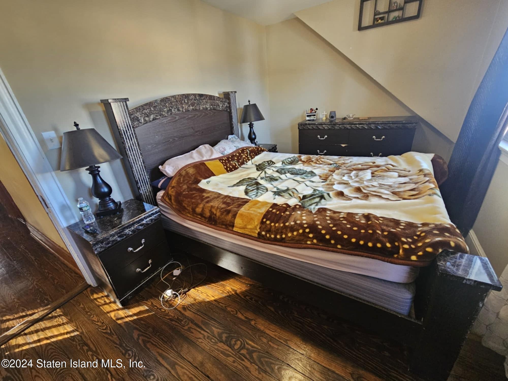 414 Castleton Avenue, Staten Island, NY, 10301 image 17