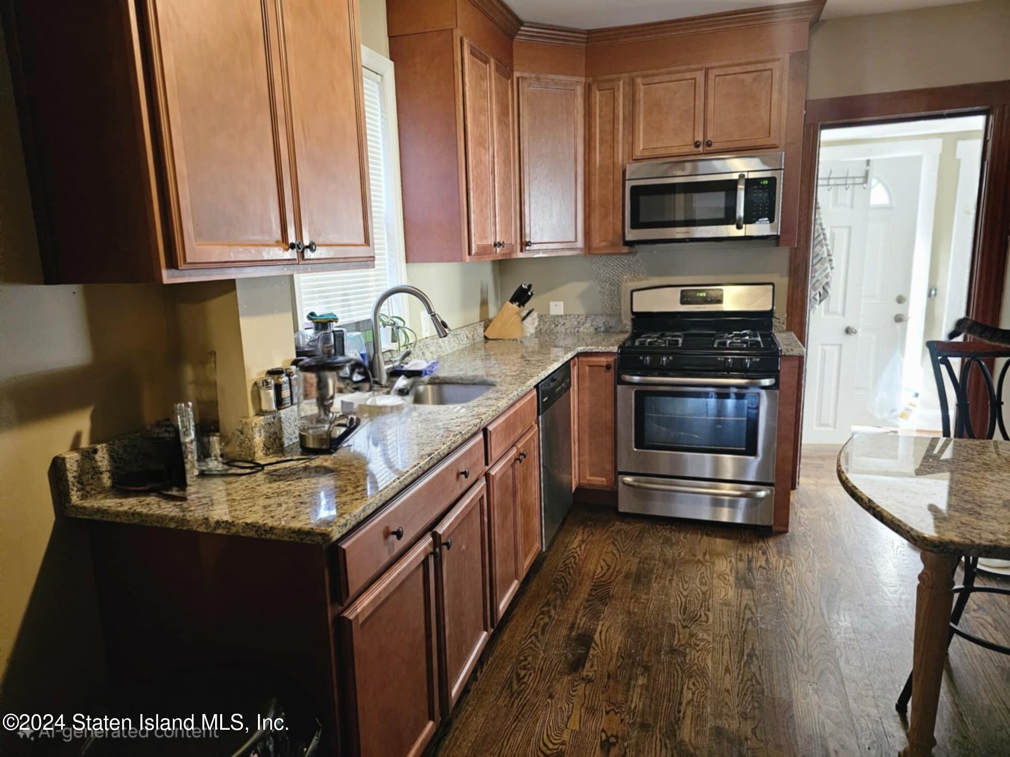 414 Castleton Avenue, Staten Island, NY, 10301 image 11