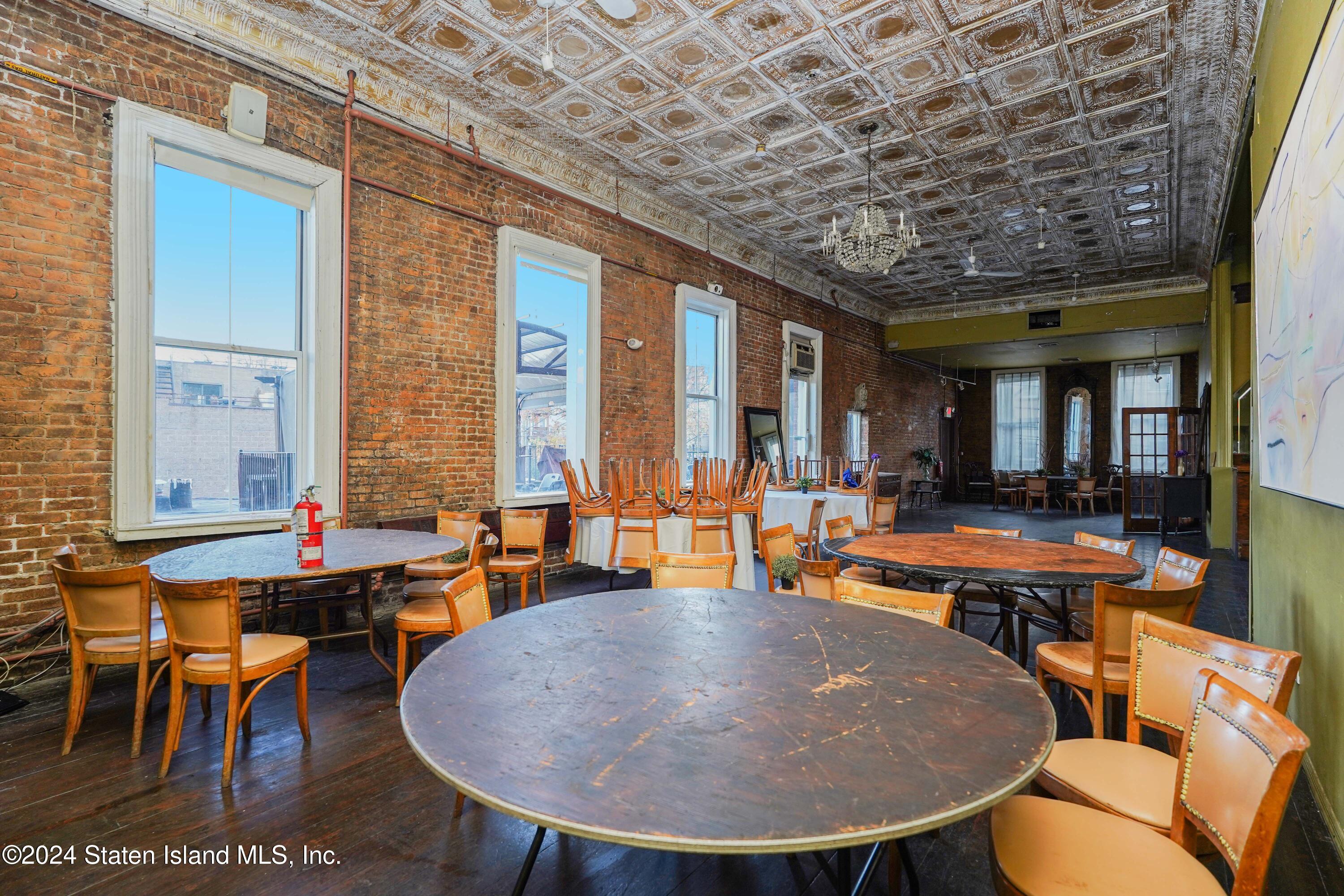 691 Bay Street, Staten Island, NY, 10304 image 8