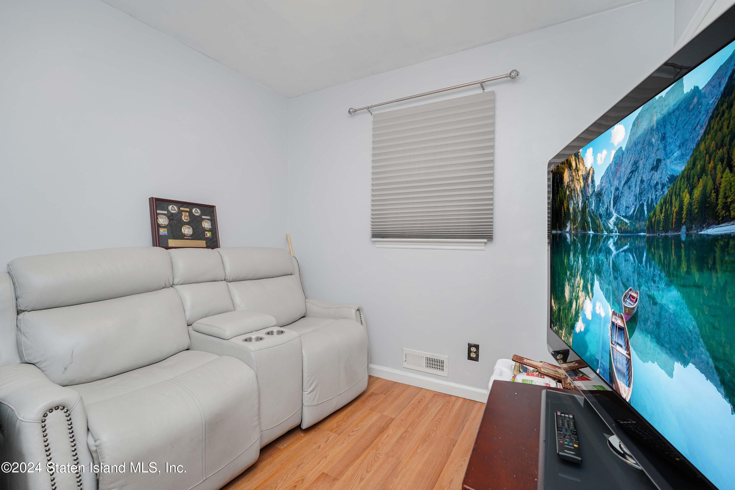 176 Kensington Avenue, Staten Island, NY, 10305 image 15