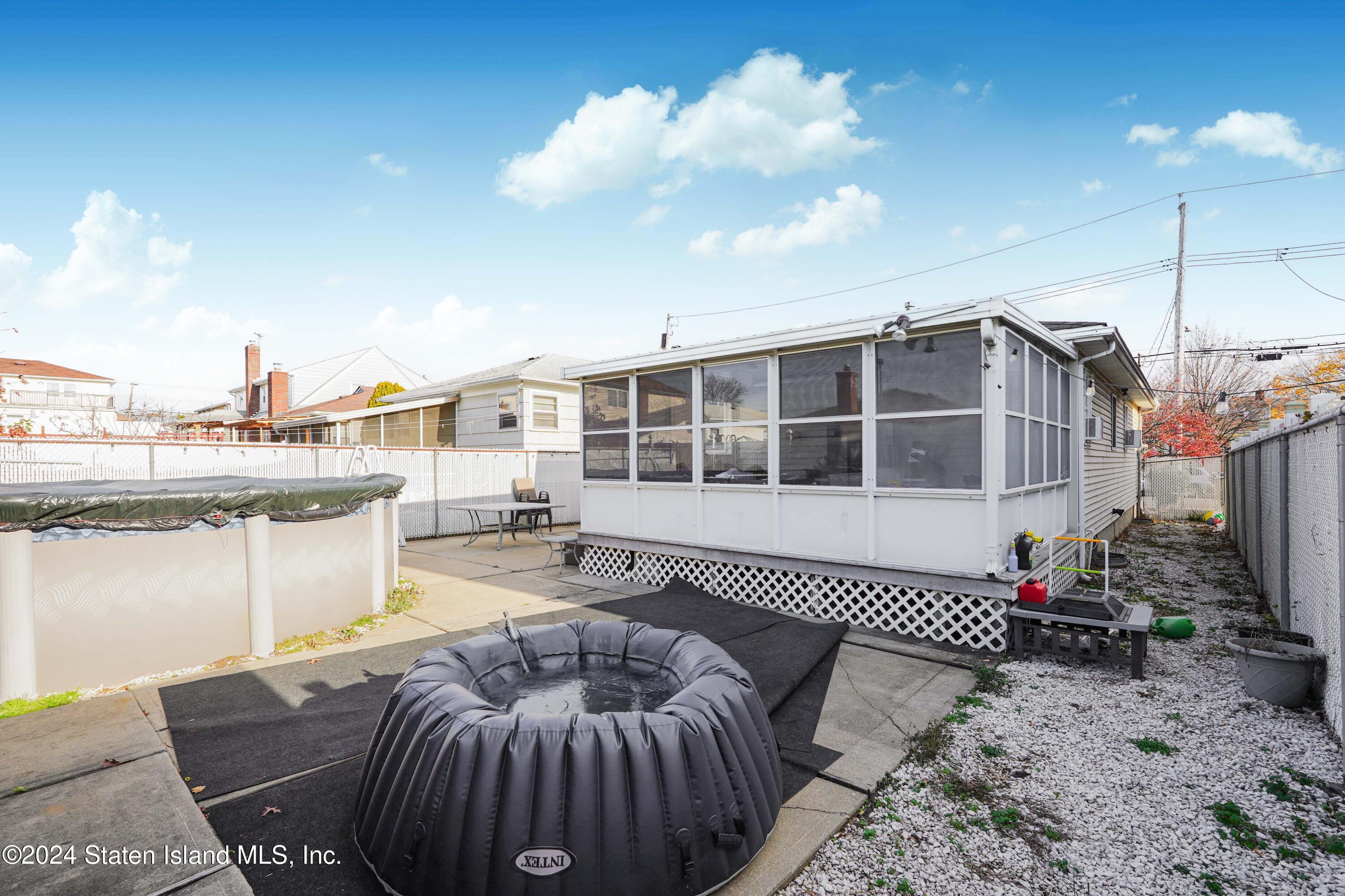 176 Kensington Avenue, Staten Island, NY, 10305 image 25