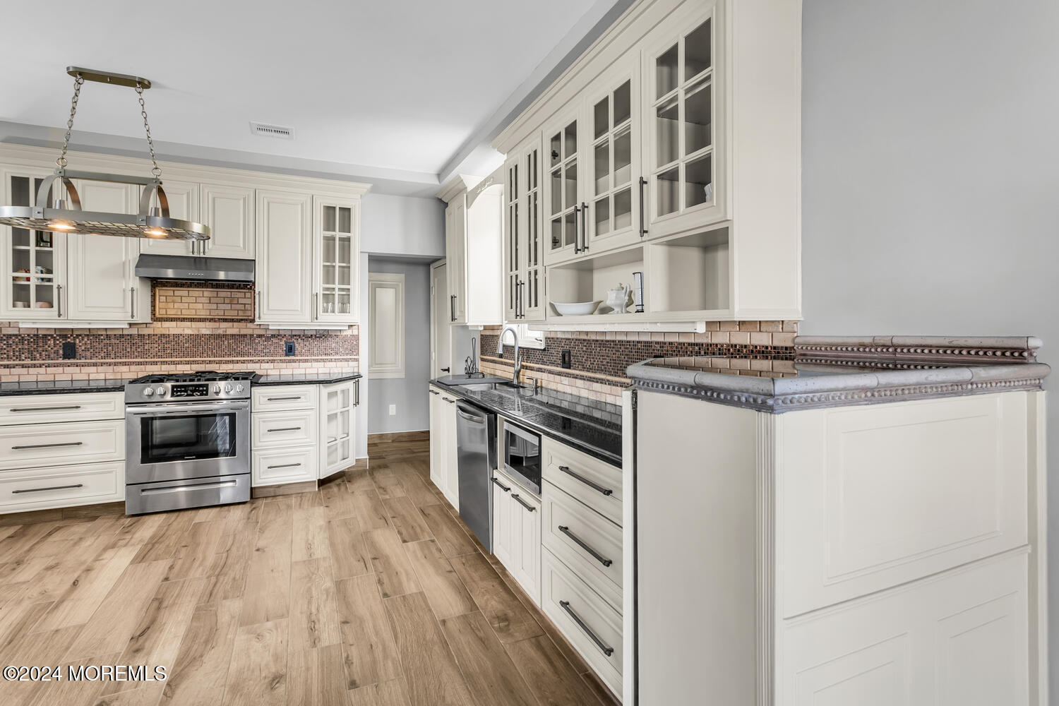 10 South Street, Sea Bright, NJ, 07760 image 14