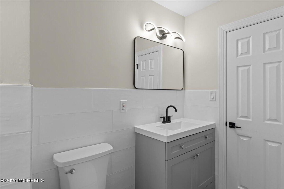 8 Chesapeake Road, Manalapan, NJ, 07726 image 28