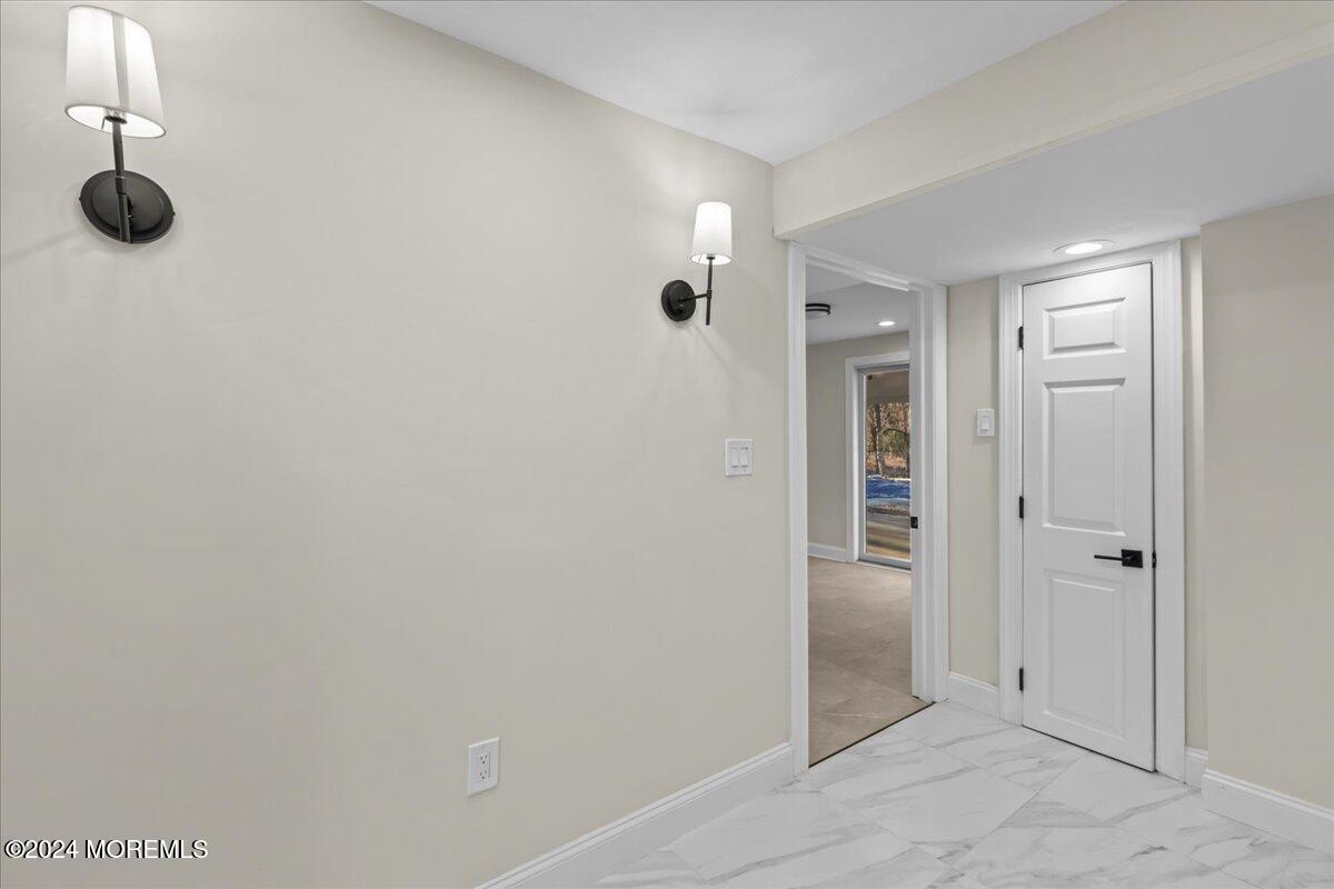 8 Chesapeake Road, Manalapan, NJ, 07726 image 32