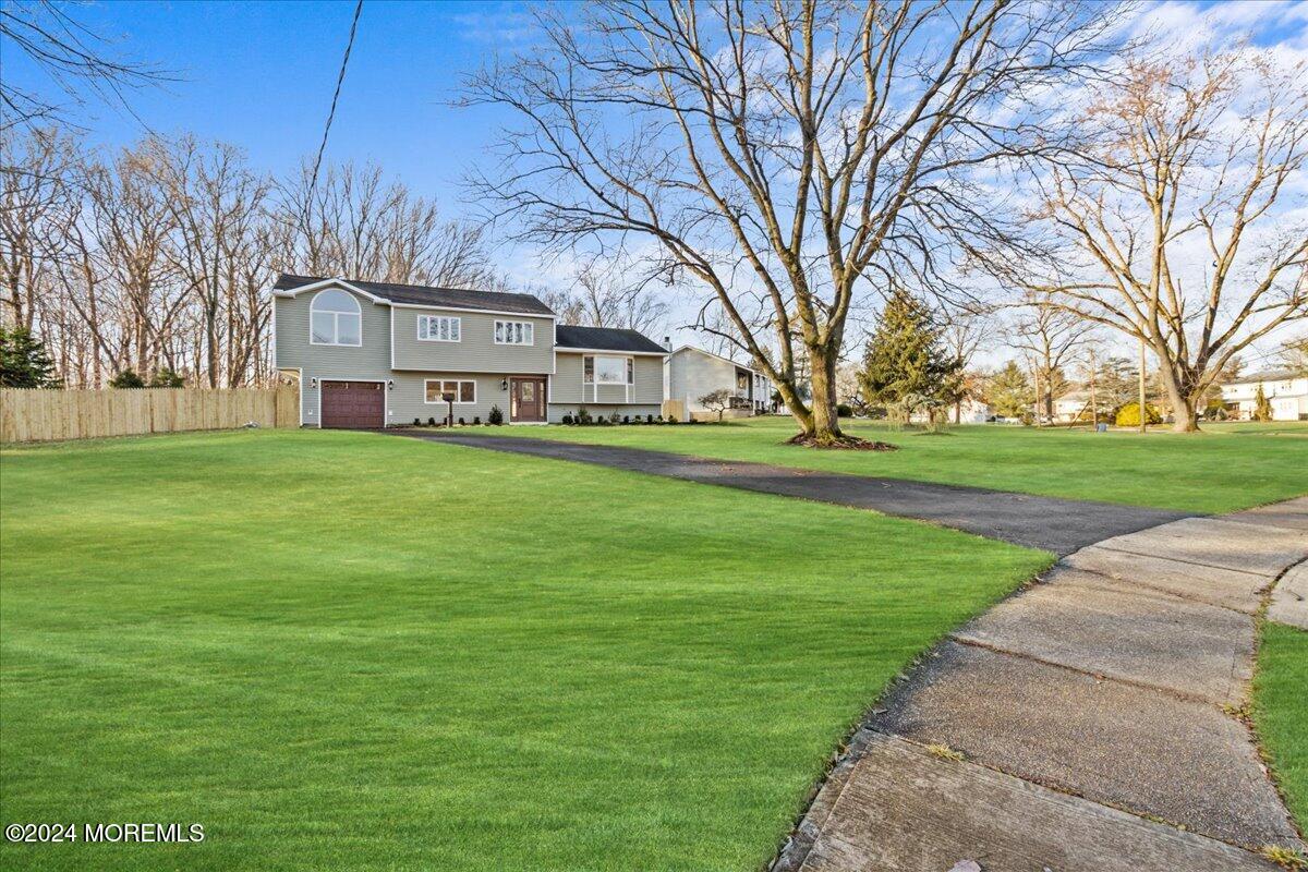 8 Chesapeake Road, Manalapan, NJ, 07726 image 43