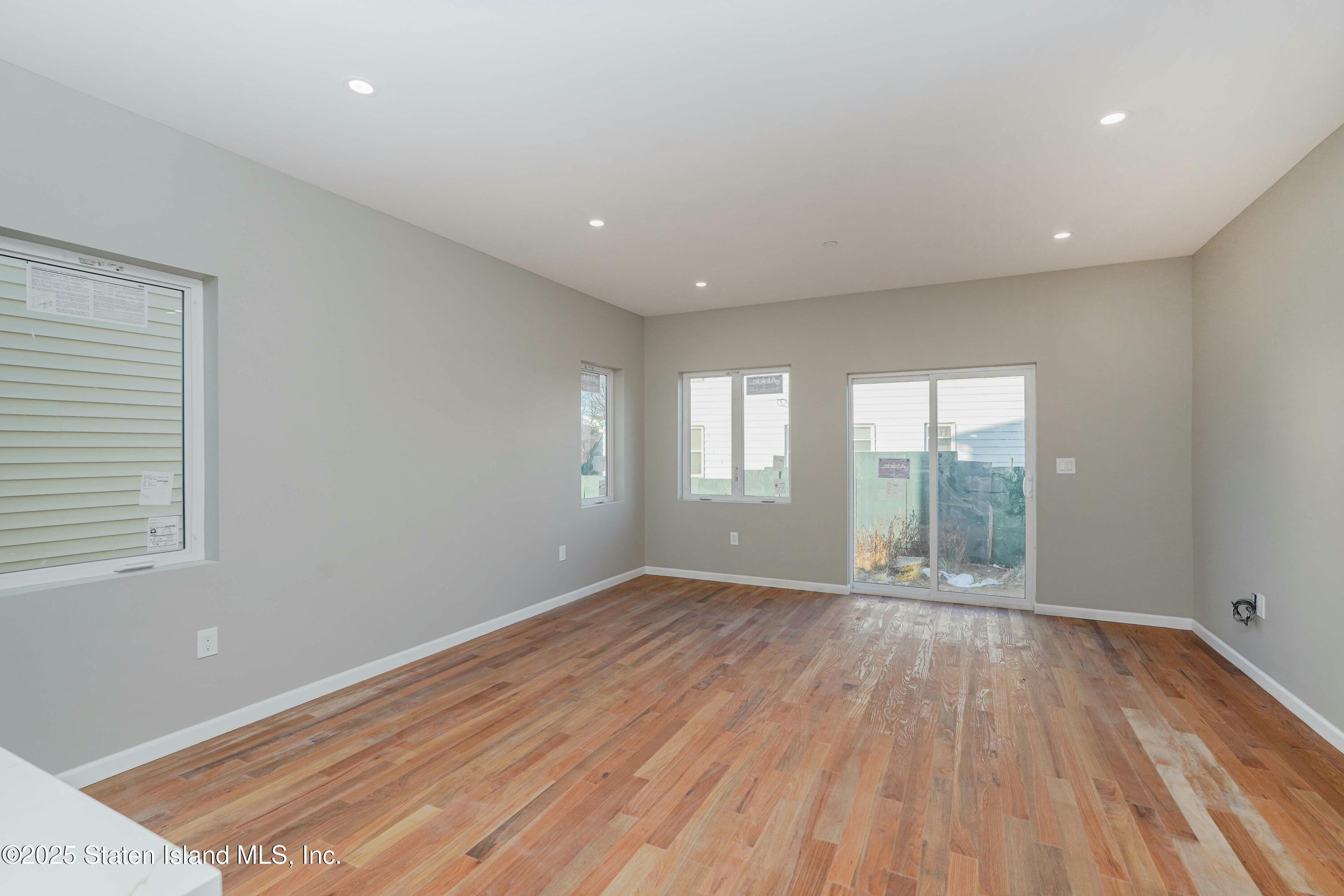 136 Union Avenue, Staten Island, NY, 10303 image 6