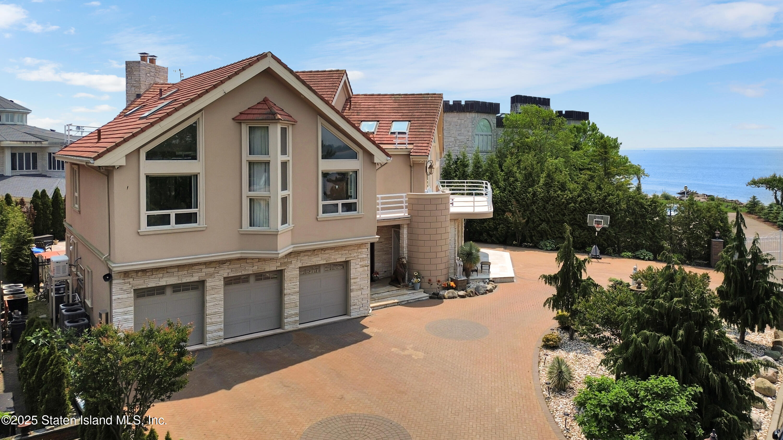 545 Arbutus Avenue, Staten Island, NY, 10312 image 43