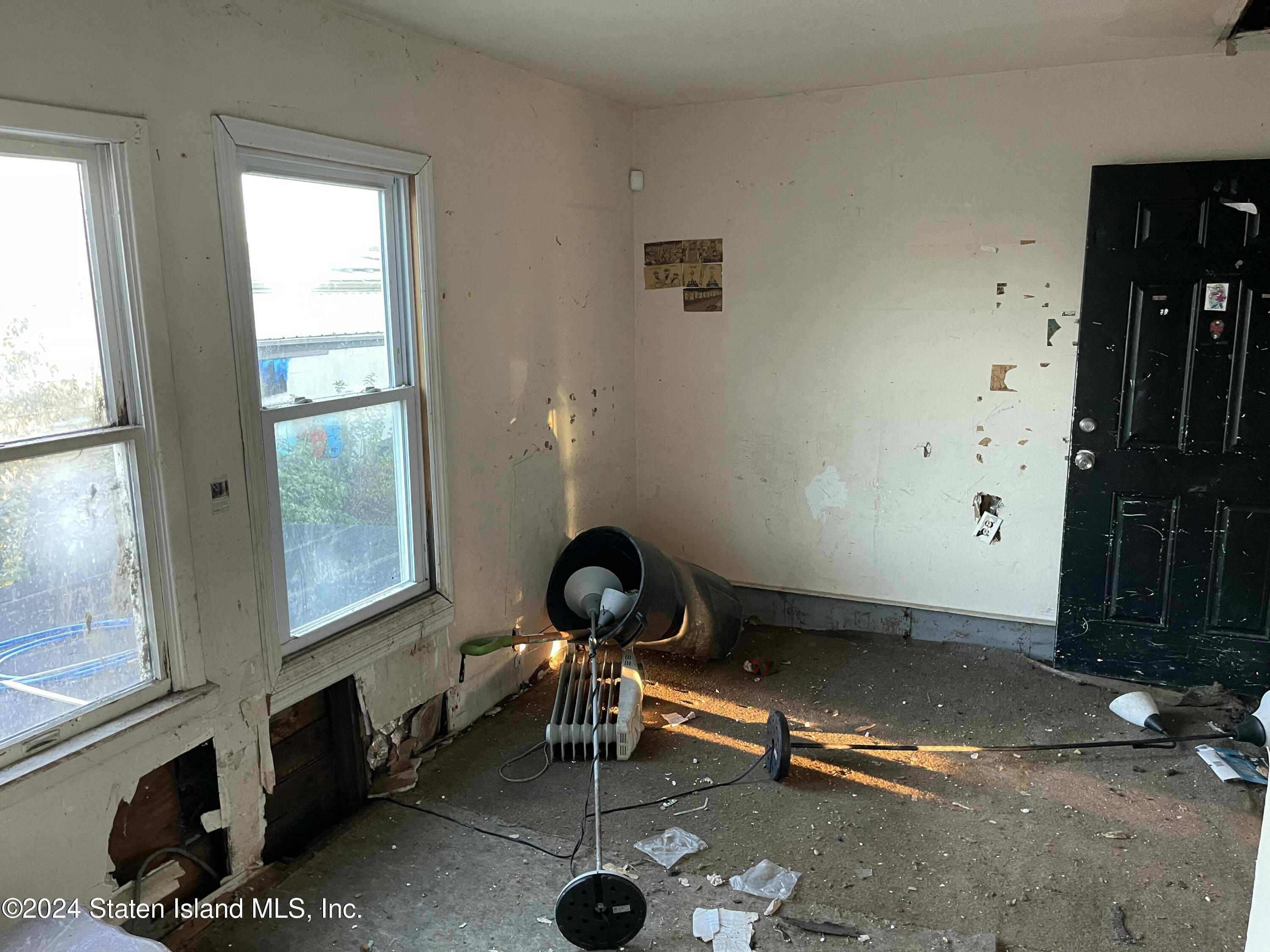 19 Tompkins Court, Staten Island, NY, 10310 image 15