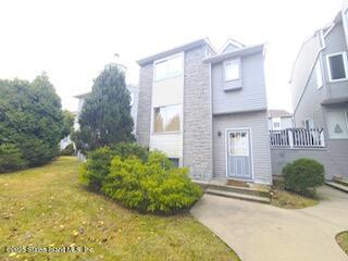 47 Regal Walk, Staten Island, NY, 10303