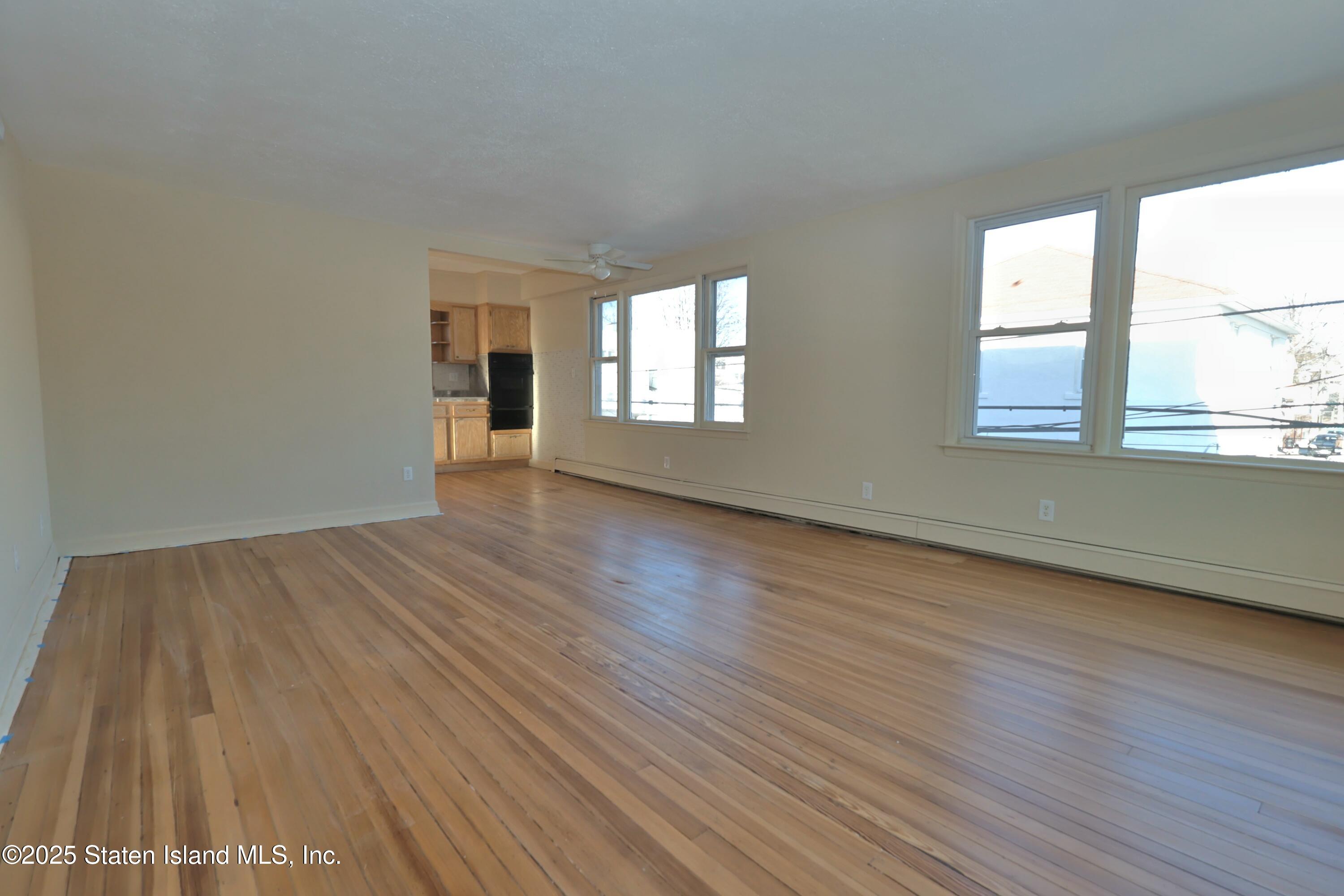 81 Robin Road, Staten Island, NY, 10305 image 15