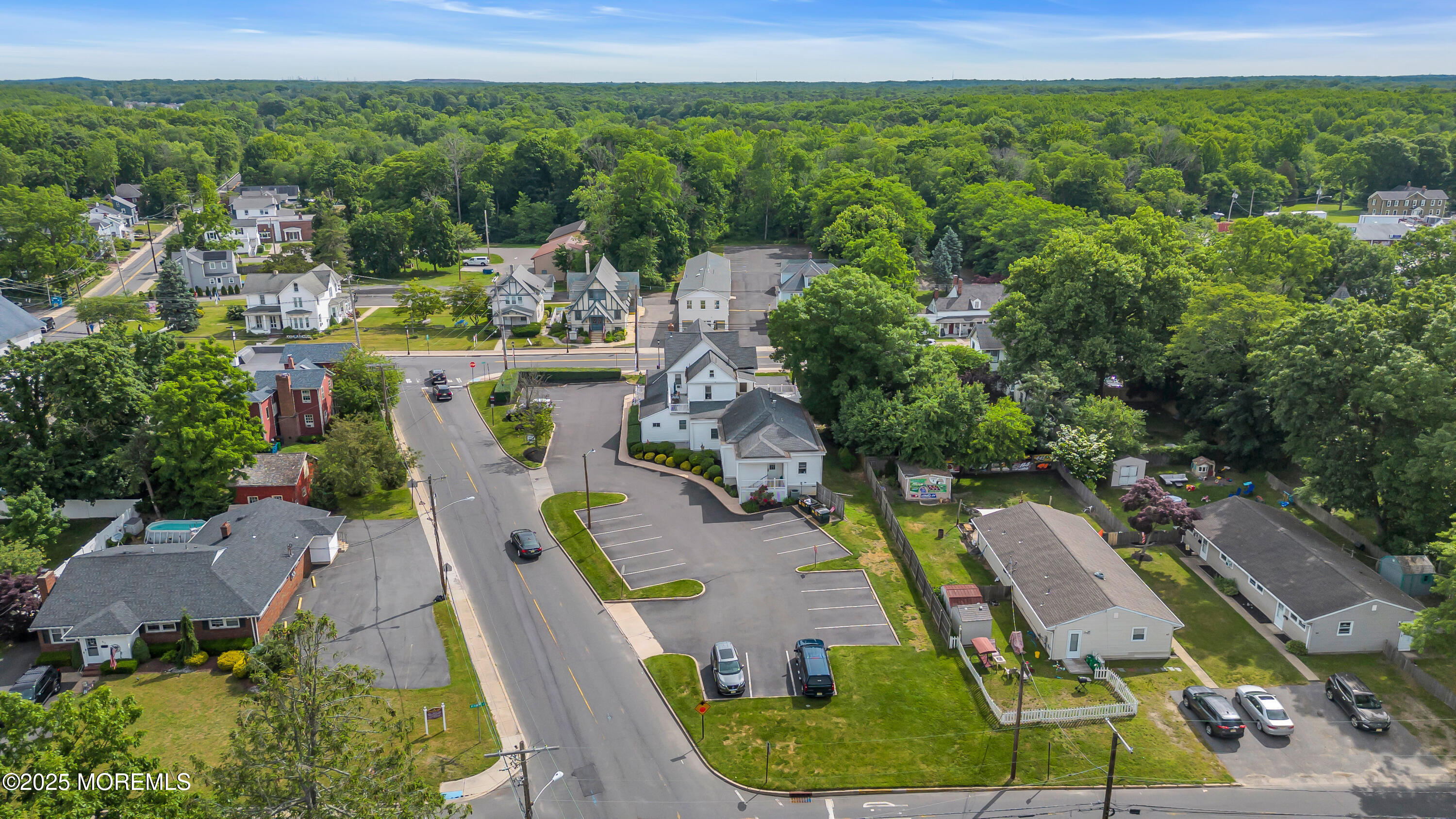 43 Main Street, Farmingdale, NJ, 07727 image 16