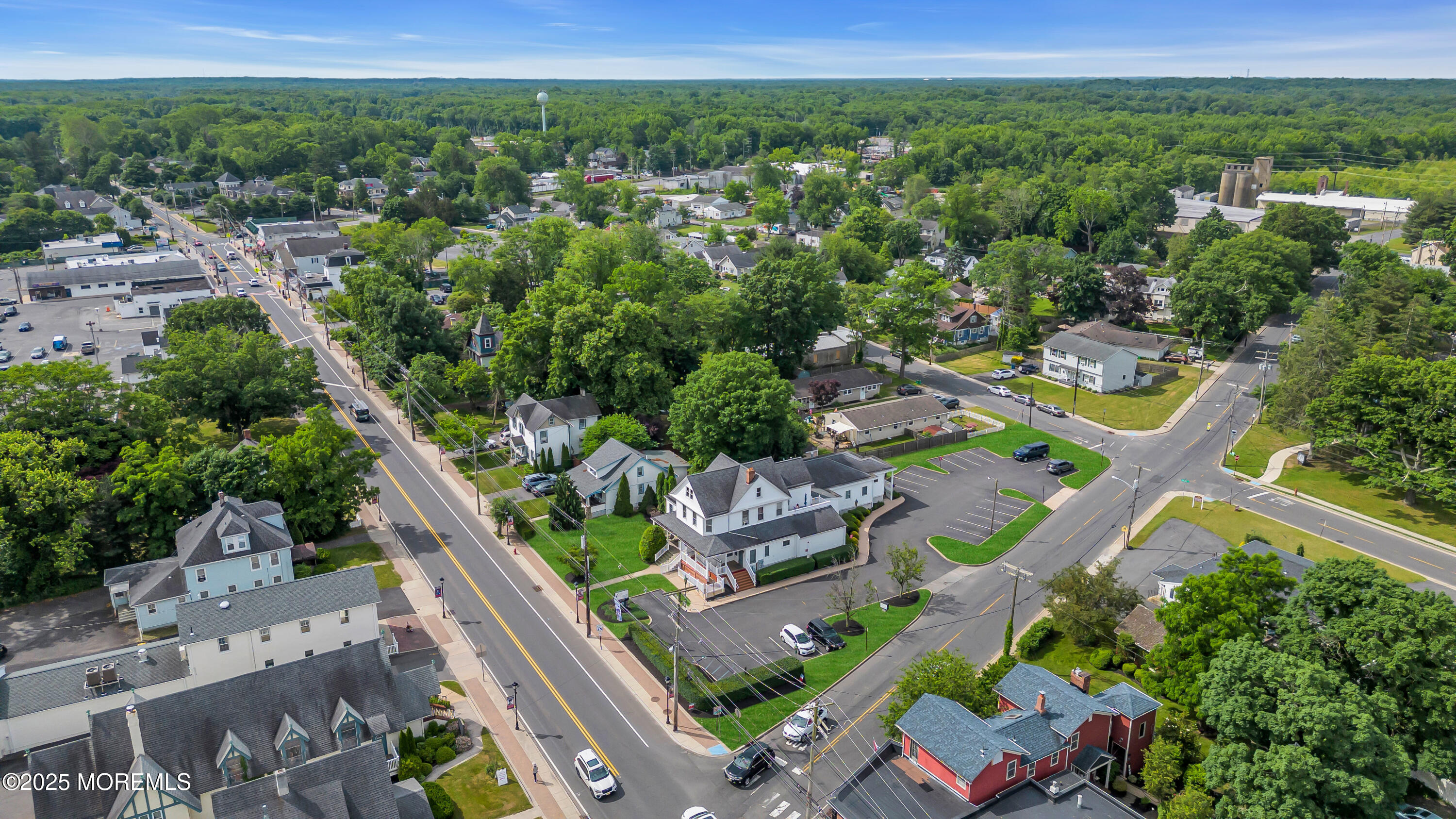 43 Main Street, Farmingdale, NJ, 07727 image 22