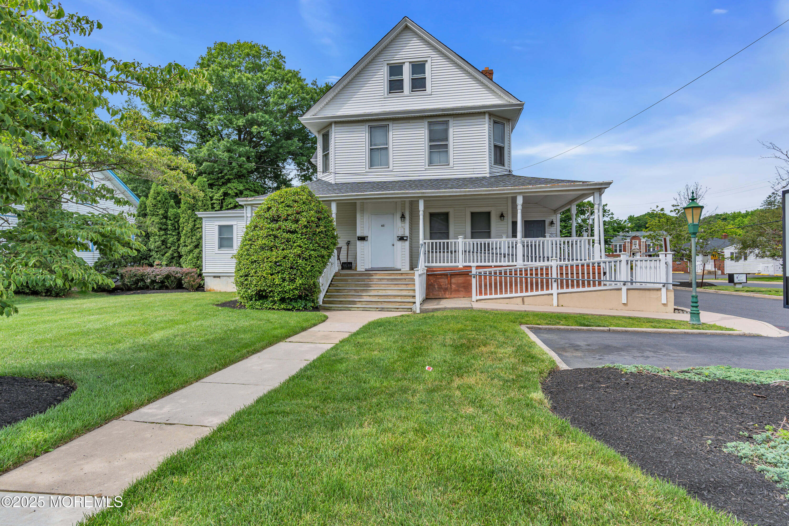 43 Main Street, Farmingdale, NJ, 07727 image 26