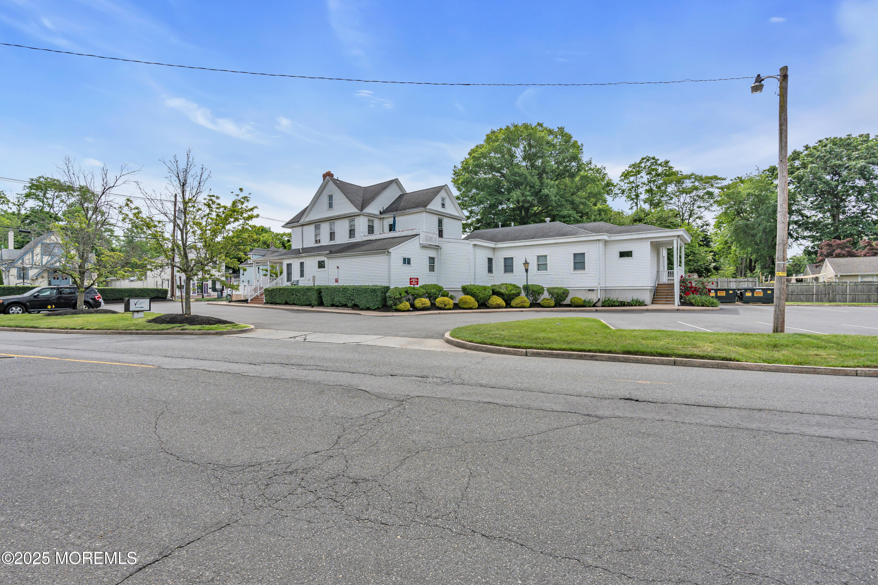 43 Main Street, Farmingdale, NJ, 07727 image 27