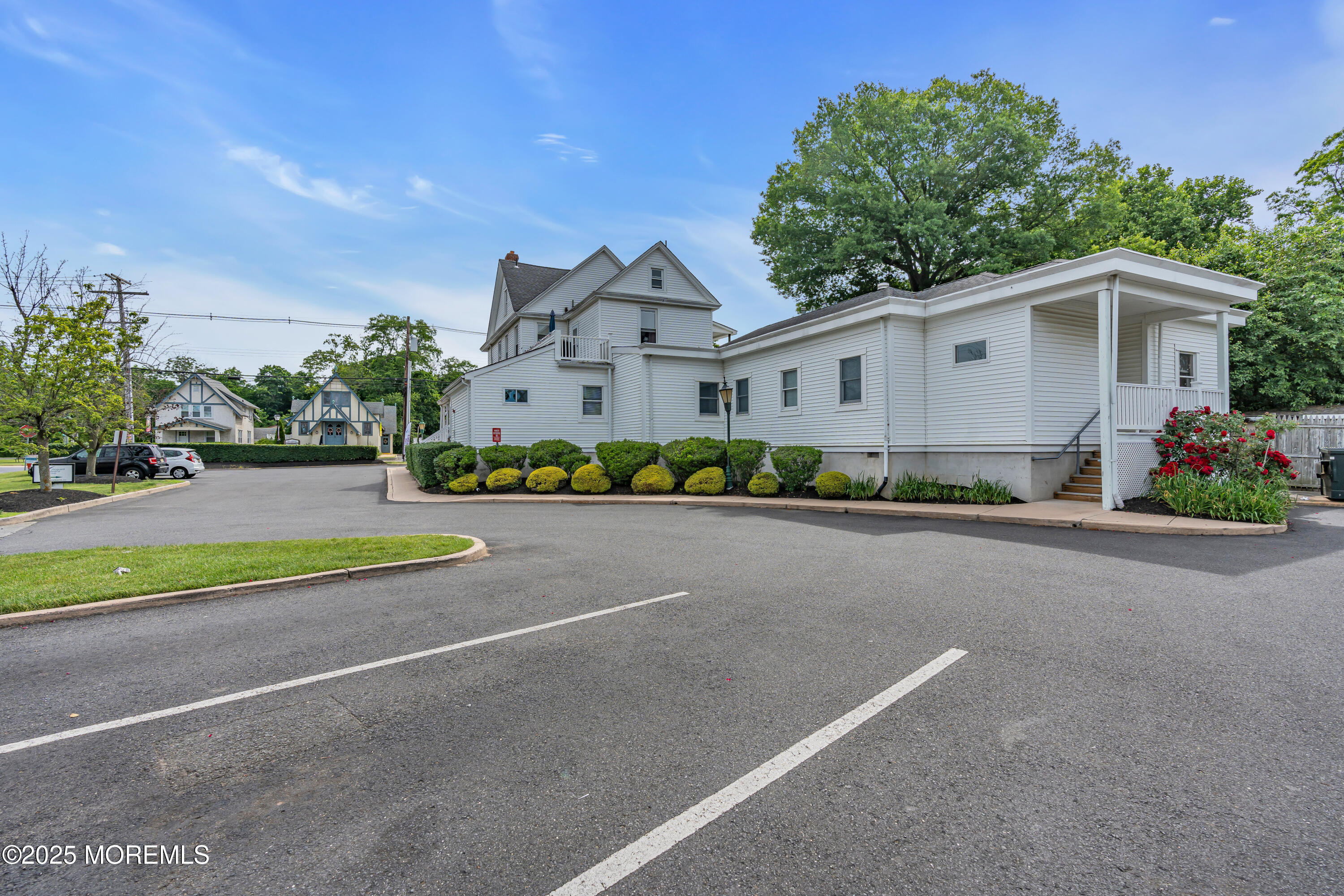 43 Main Street, Farmingdale, NJ, 07727 image 30
