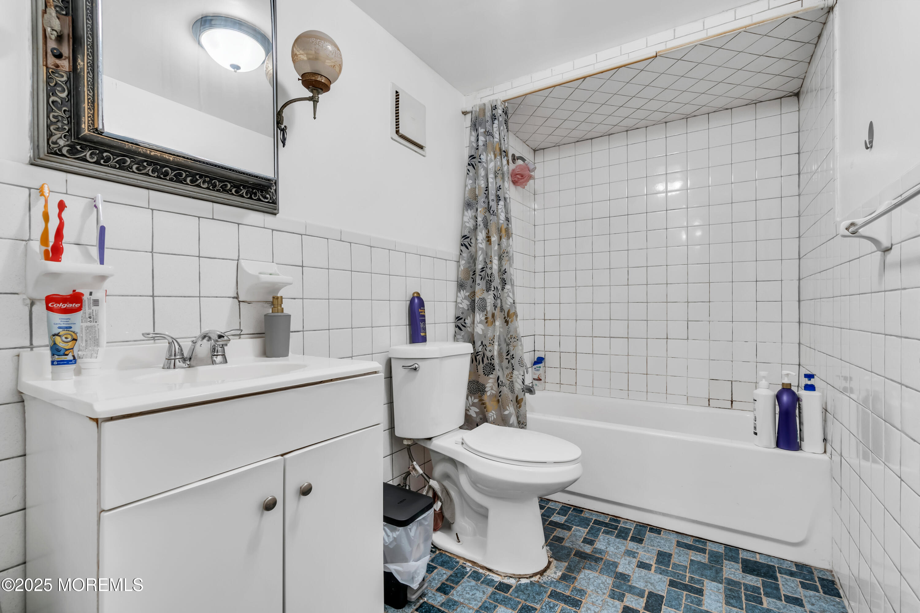 74 Storms Avenue, Jersey City, NJ, 07306 image 8
