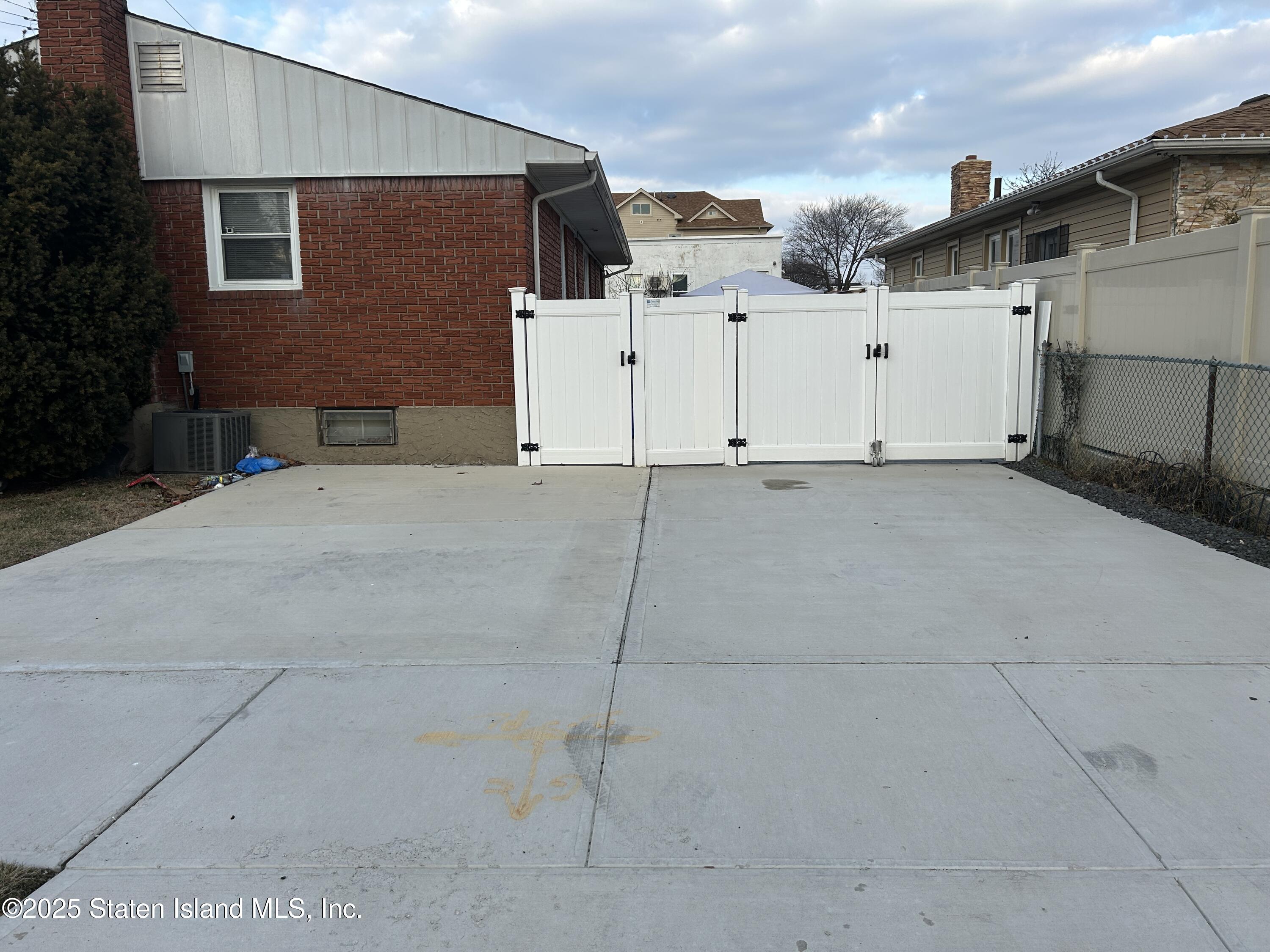 44 Finley Avenue, Staten Island, NY, 10306 image 6
