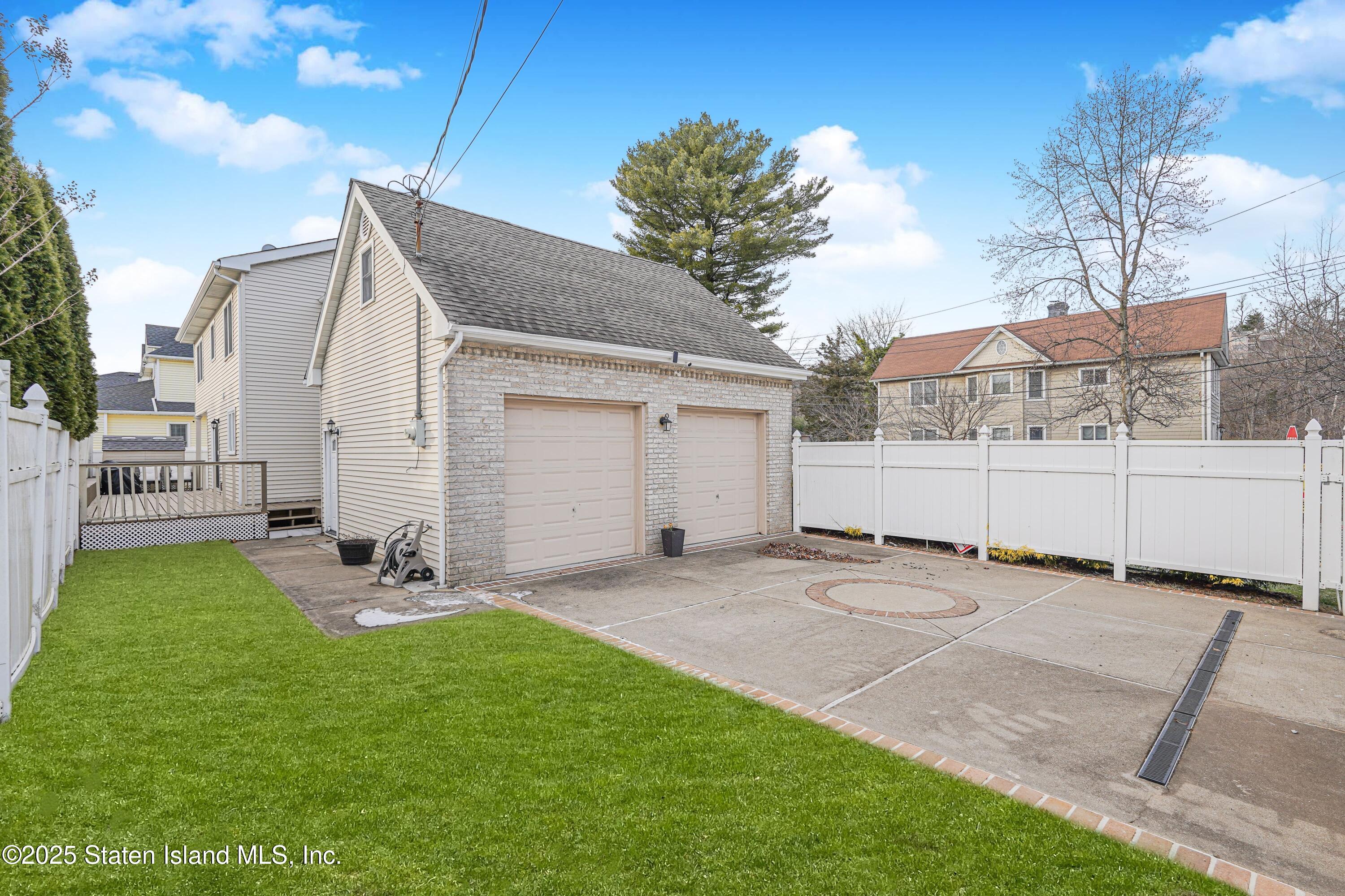 232 Mace Street, Staten Island, NY, 10306 image 46