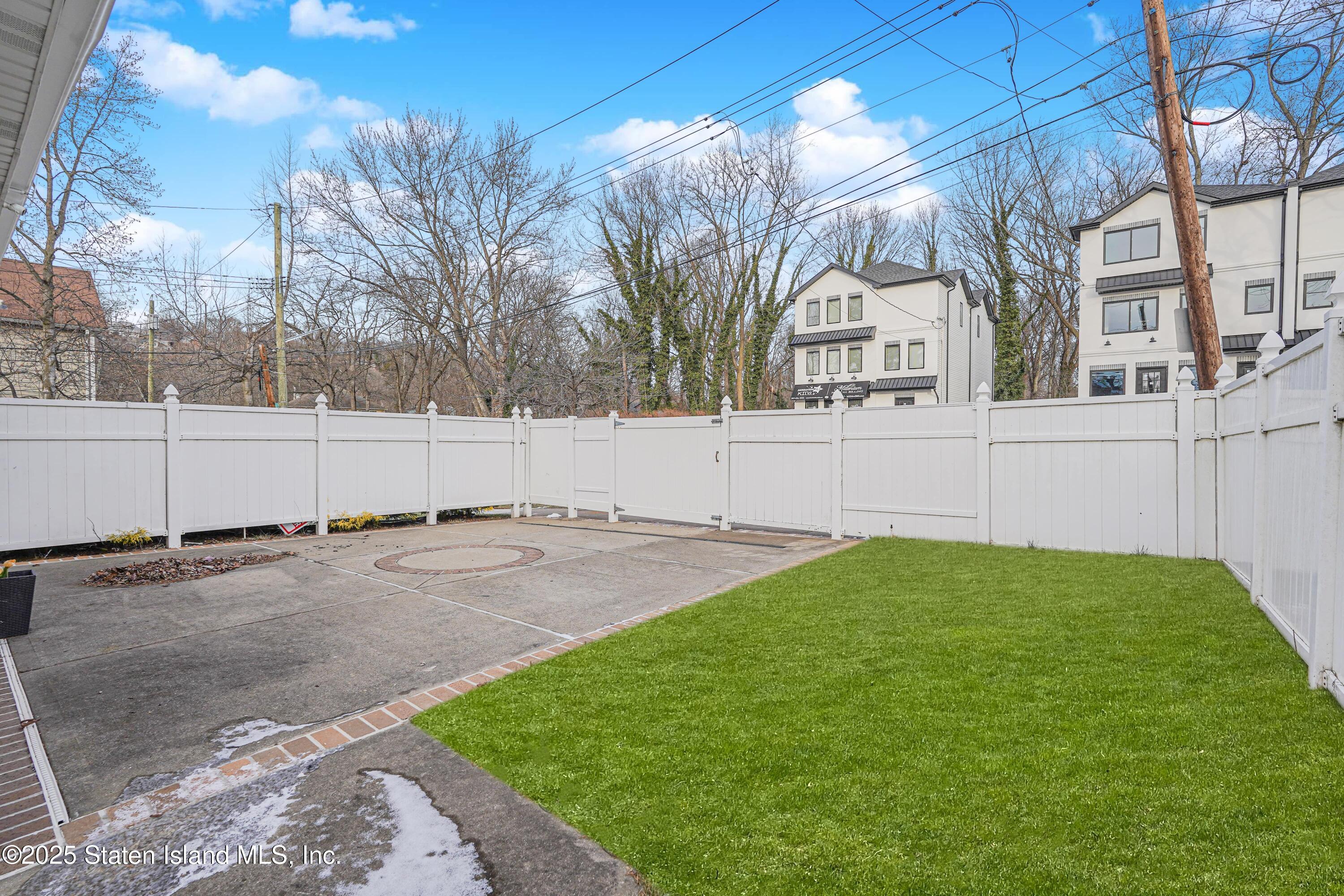 232 Mace Street, Staten Island, NY, 10306 image 48