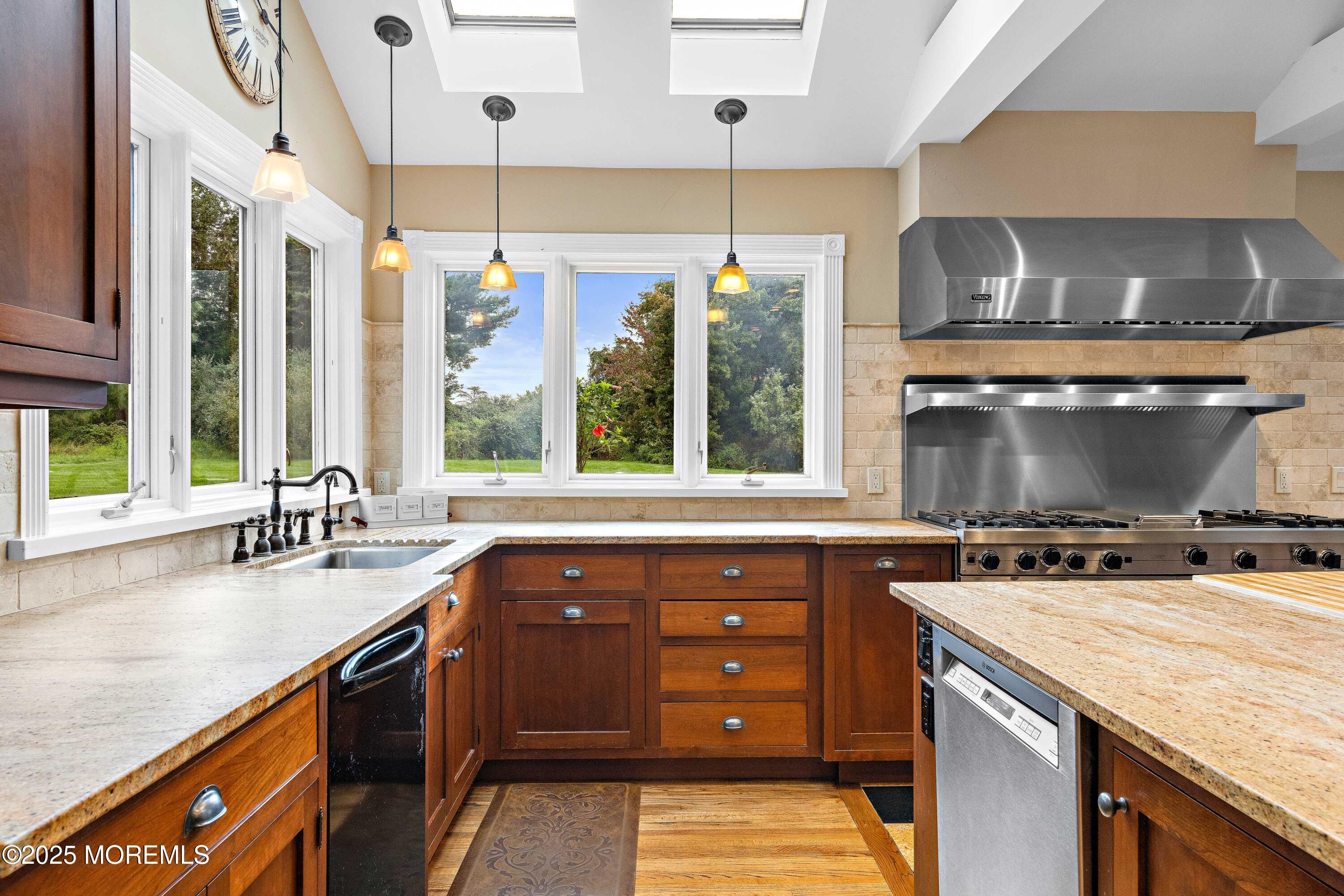 10 Boxwood Drive, Colts Neck, NJ, 07722 image 15