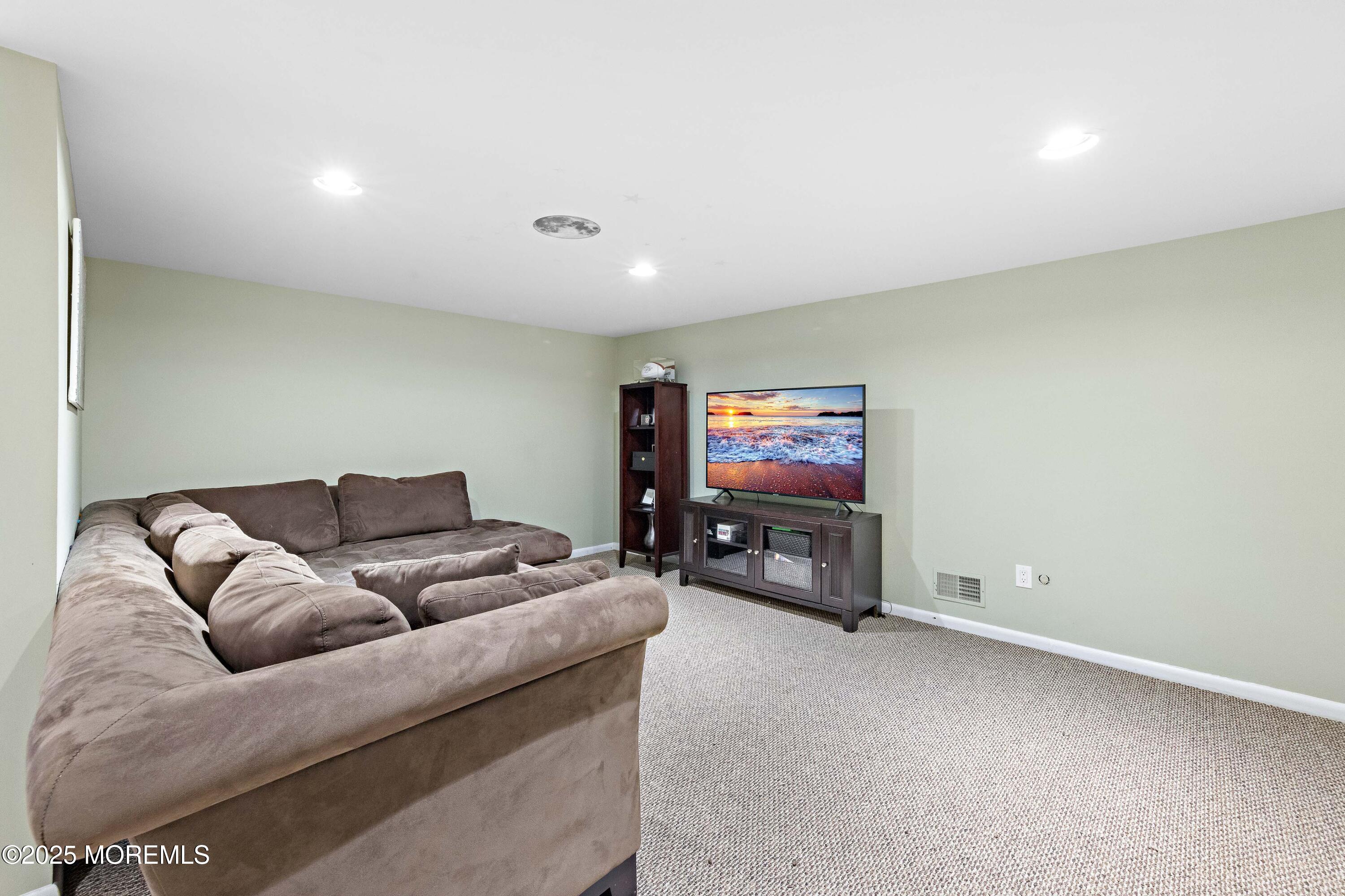 10 Boxwood Drive, Colts Neck, NJ, 07722 image 39