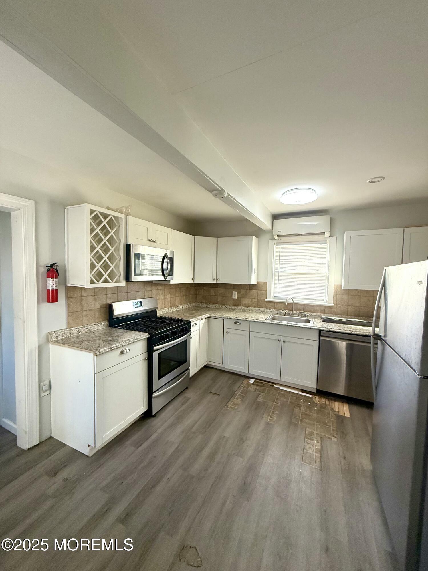 32 Crescent Street, Keansburg, NJ, 07734 image 6