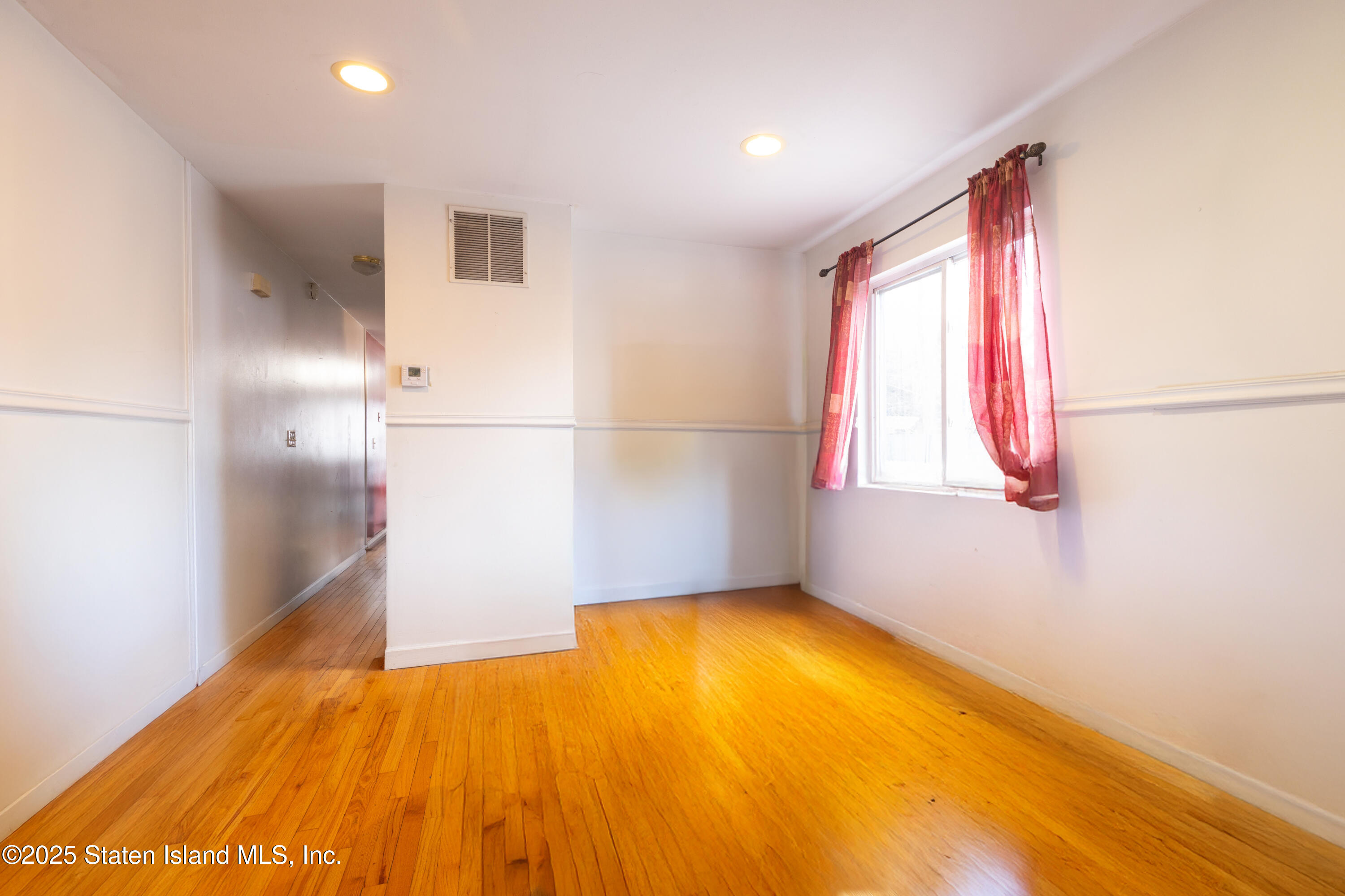147 Roosevelt Avenue, Staten Island, NY, 10314 image 8