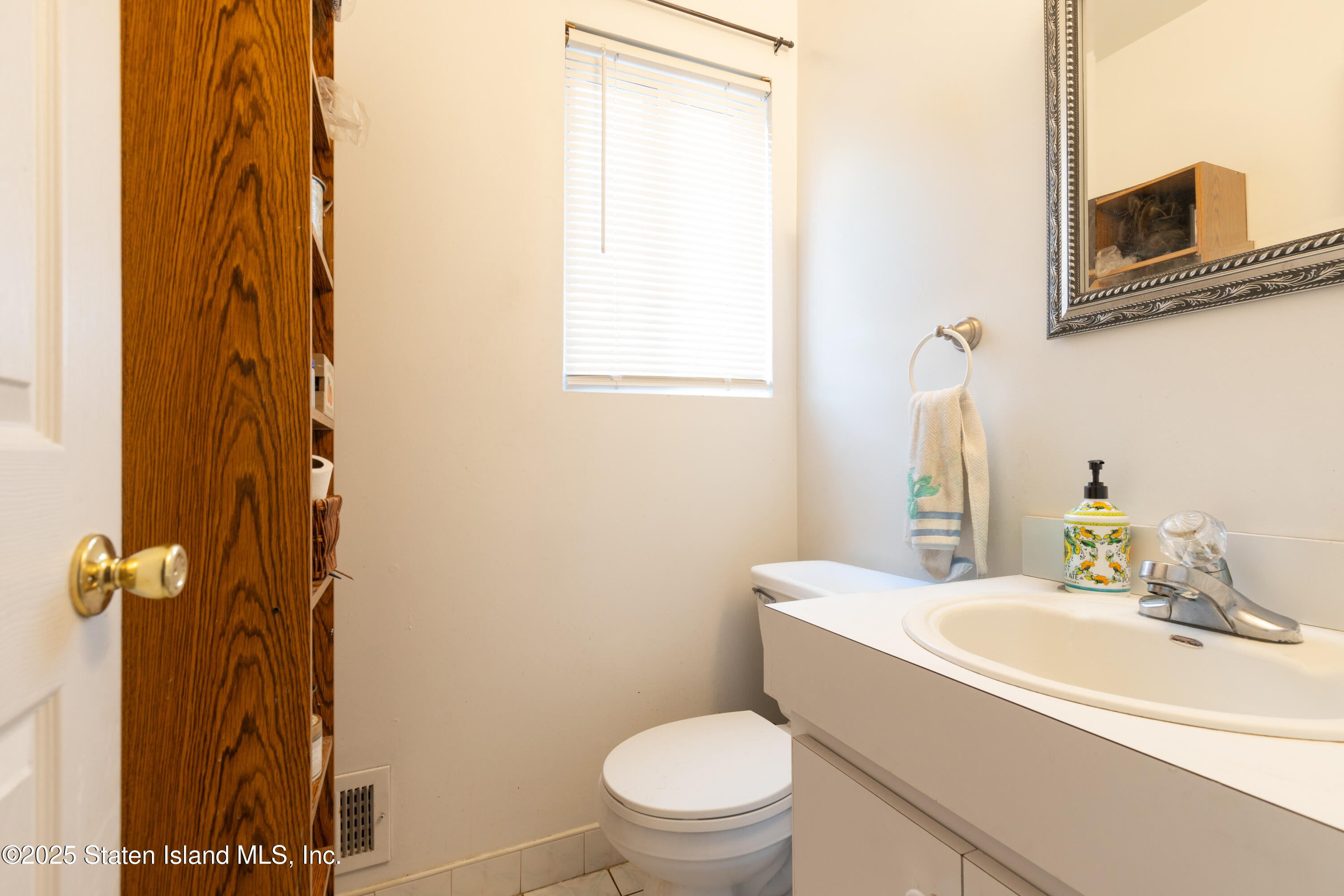 147 Roosevelt Avenue, Staten Island, NY, 10314 image 16
