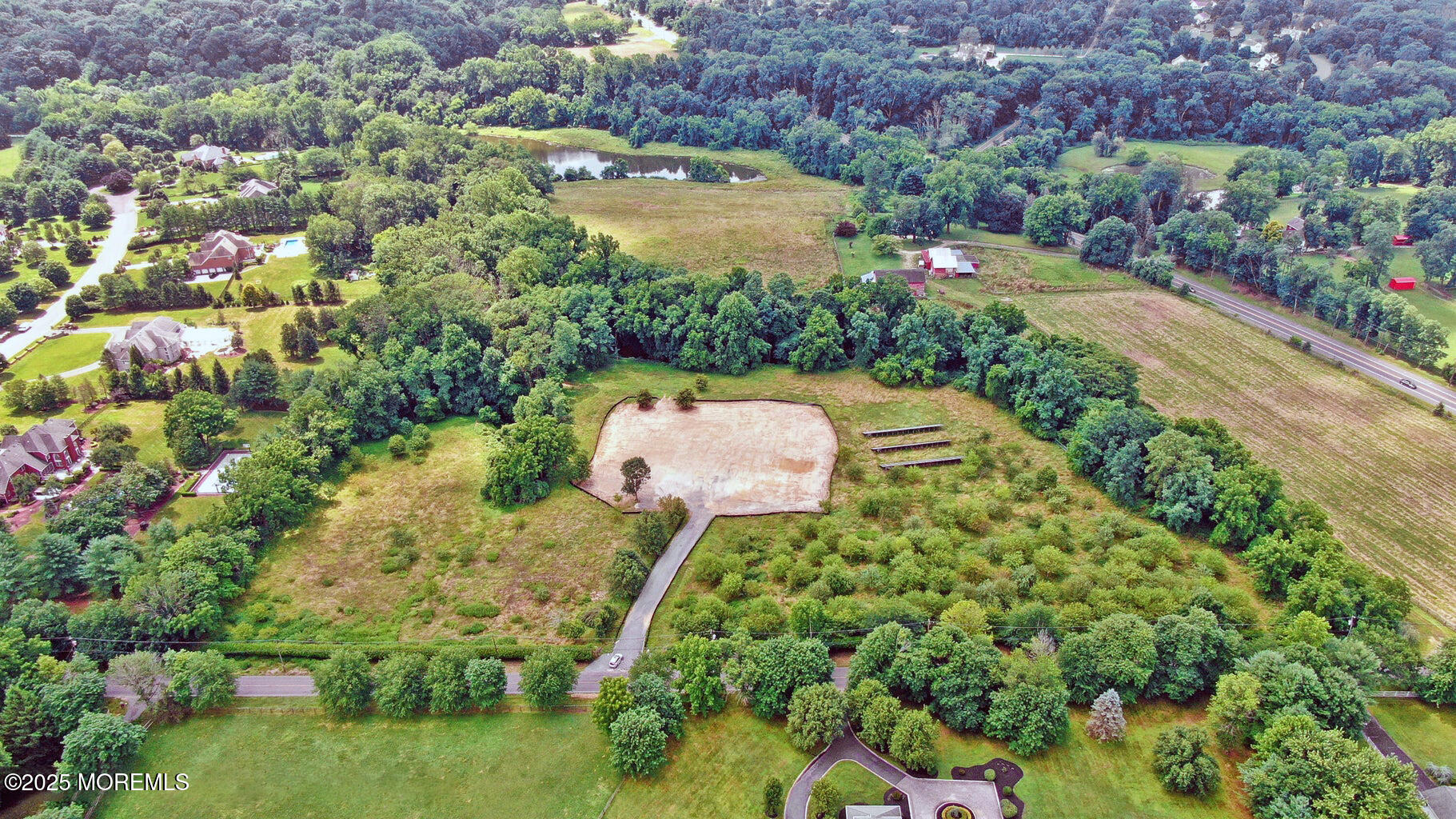 15 Willow Brook Road Image 3