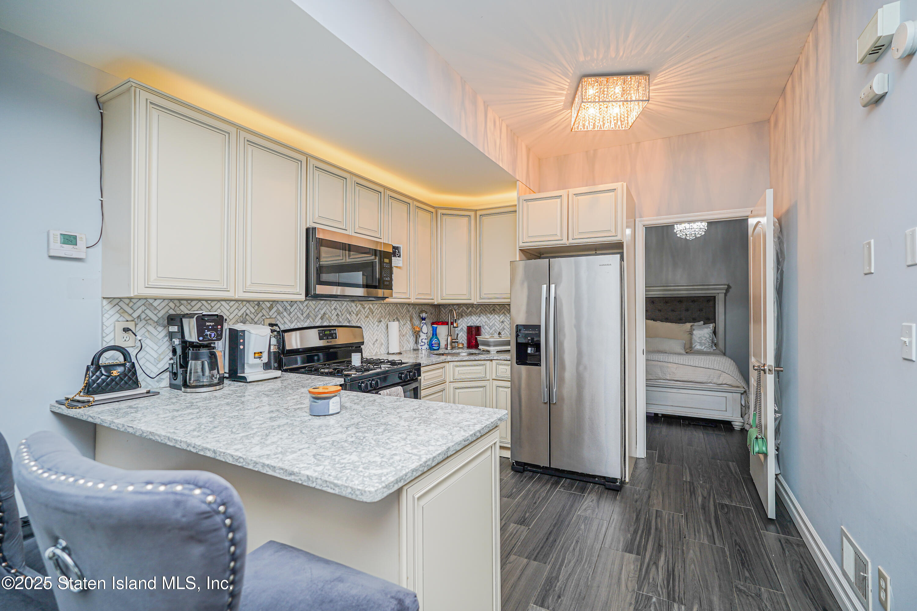 6 Hale Street, Staten Island, NY, 10307 image 36