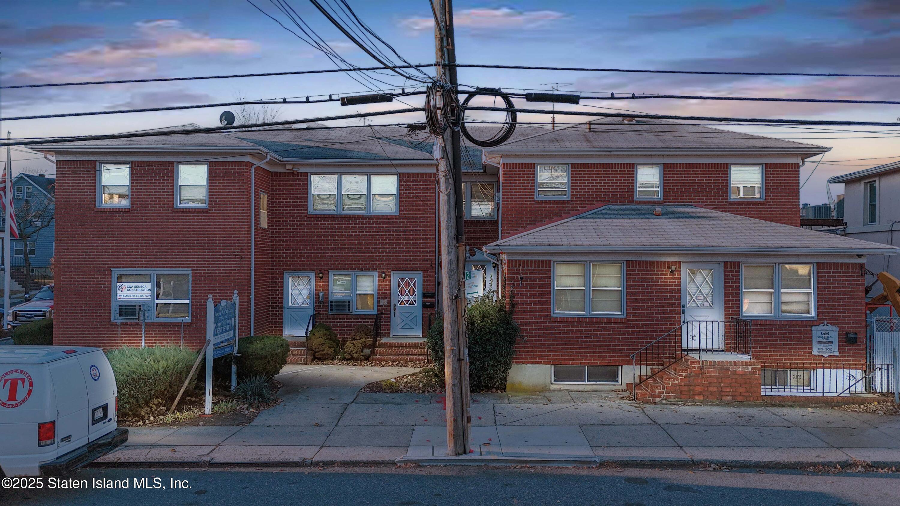 1874 Clove Road Image 2