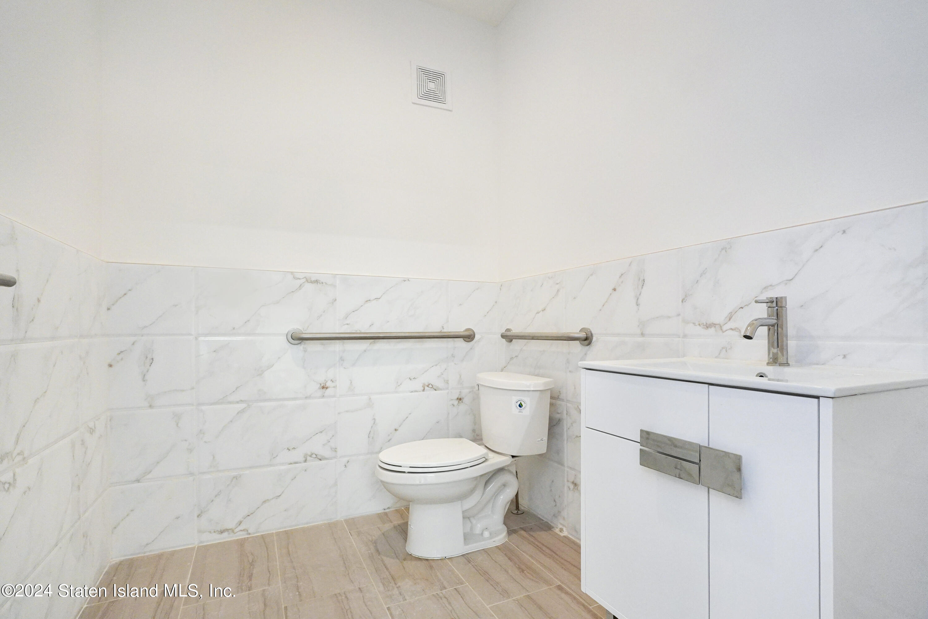 105 Fingerboard Road, Staten Island, NY, 10305 image 13