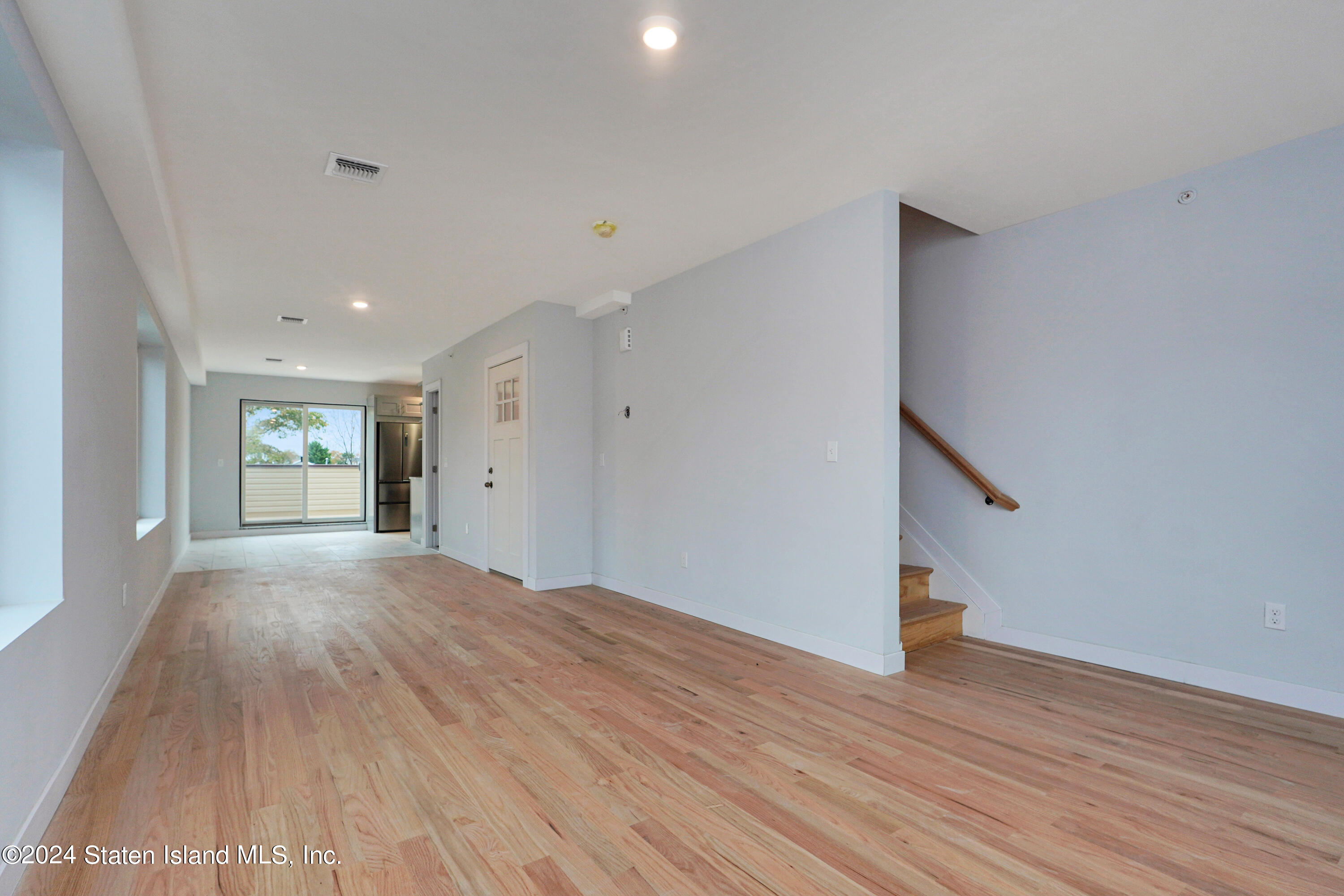 105 Fingerboard Road, Staten Island, NY, 10305 image 18
