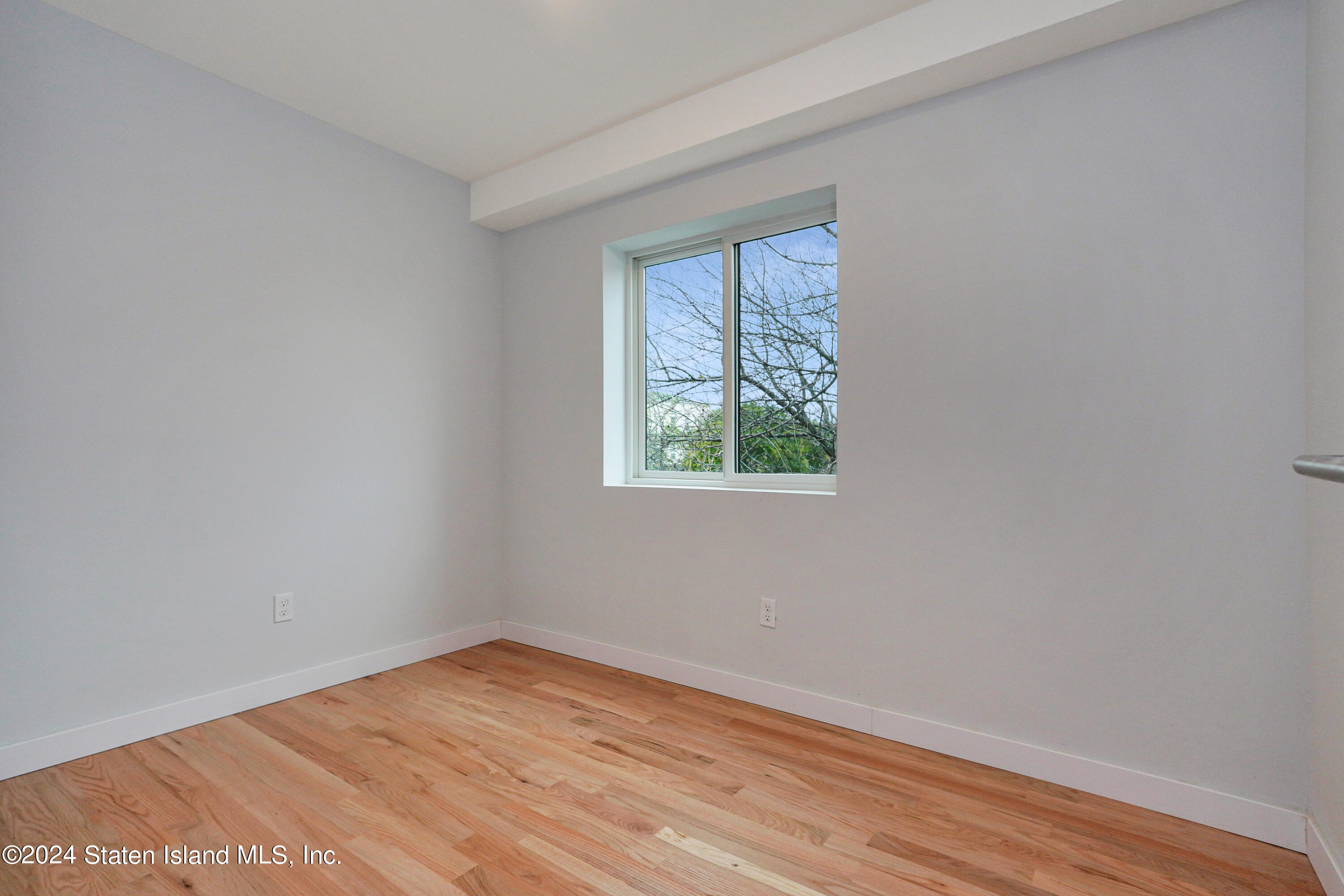 105 Fingerboard Road, Staten Island, NY, 10305 image 29