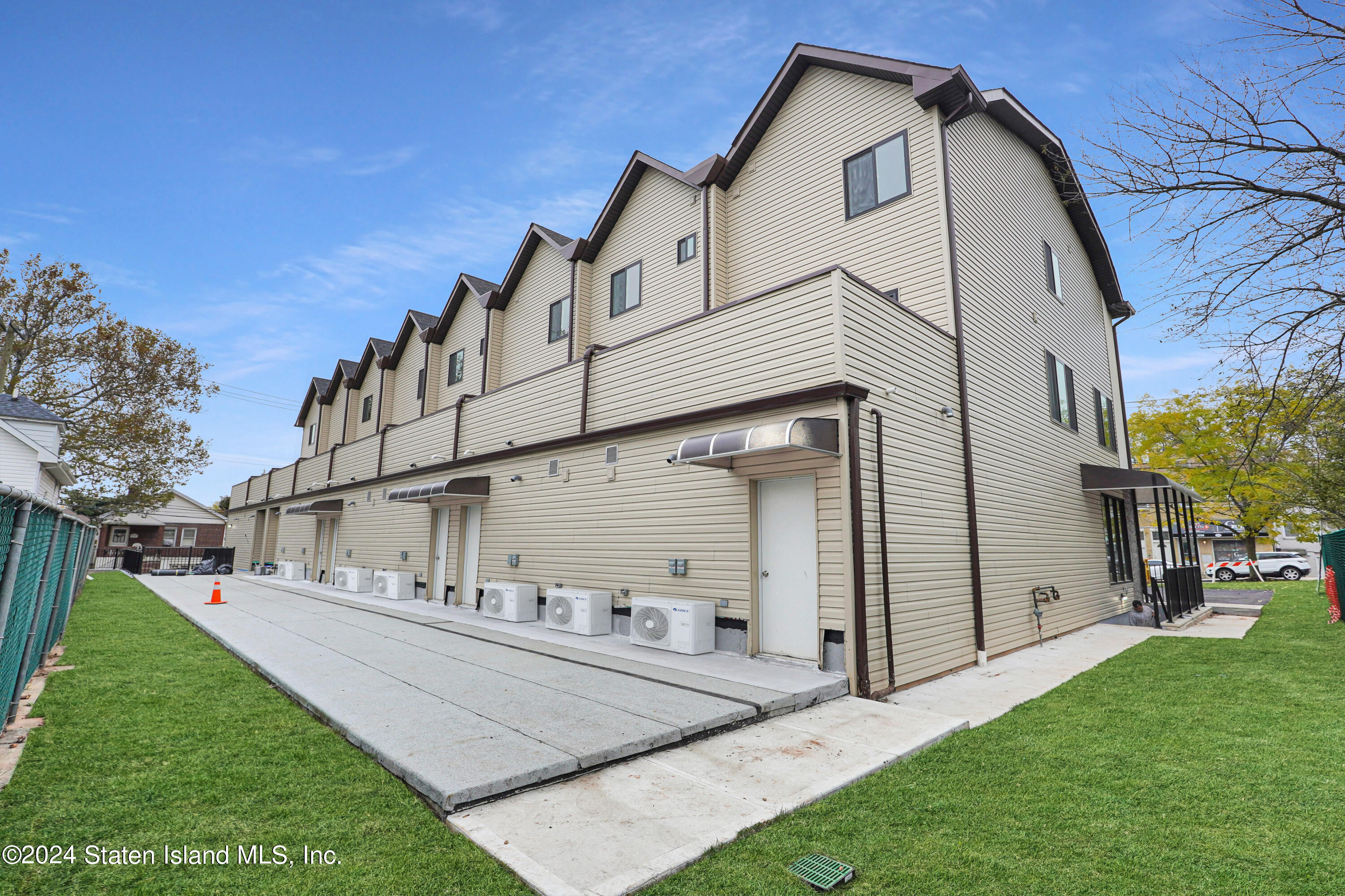 105 Fingerboard Road, Staten Island, NY, 10305 image 44