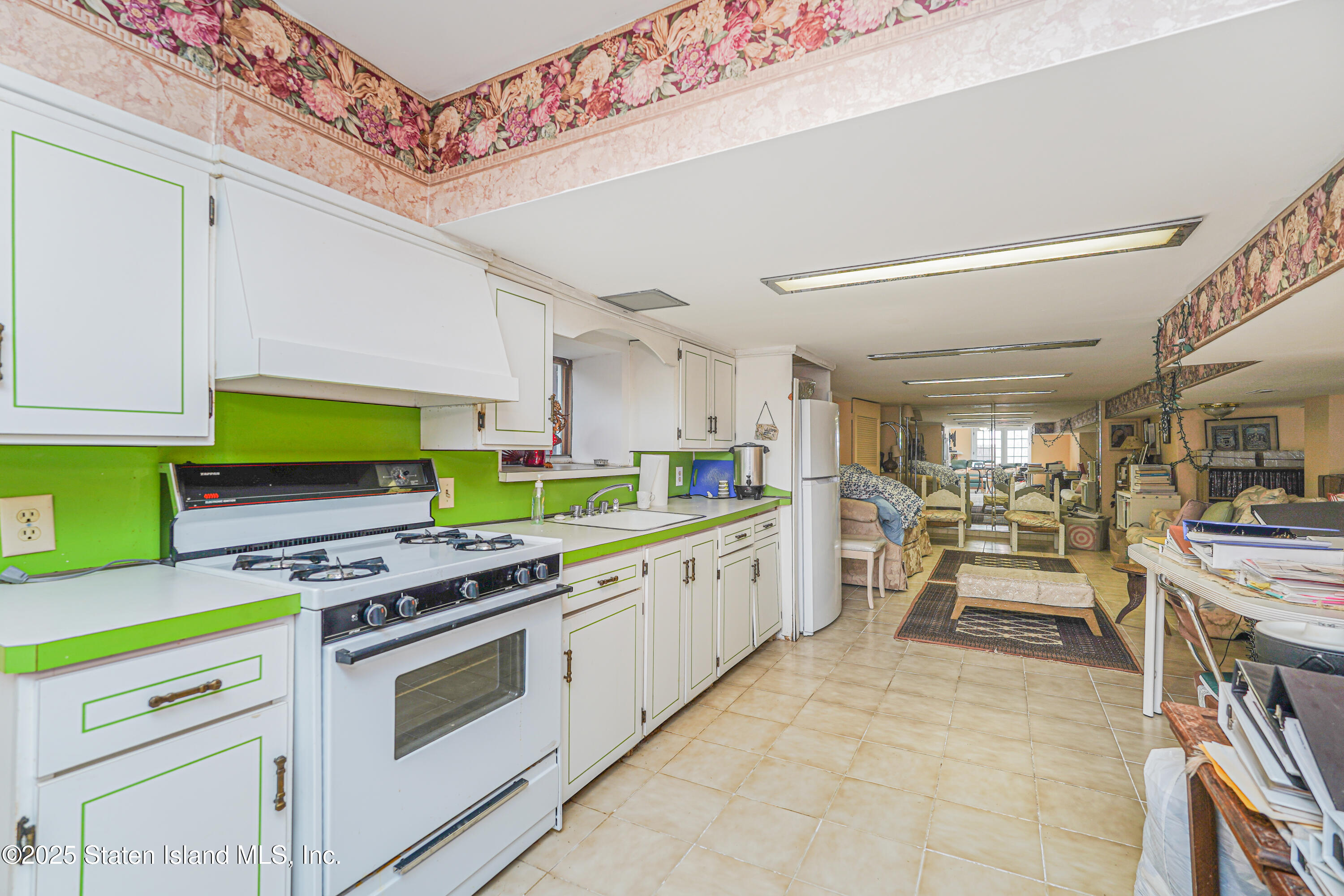 872 Edgegrove Avenue, Staten Island, NY, 10312 image 23