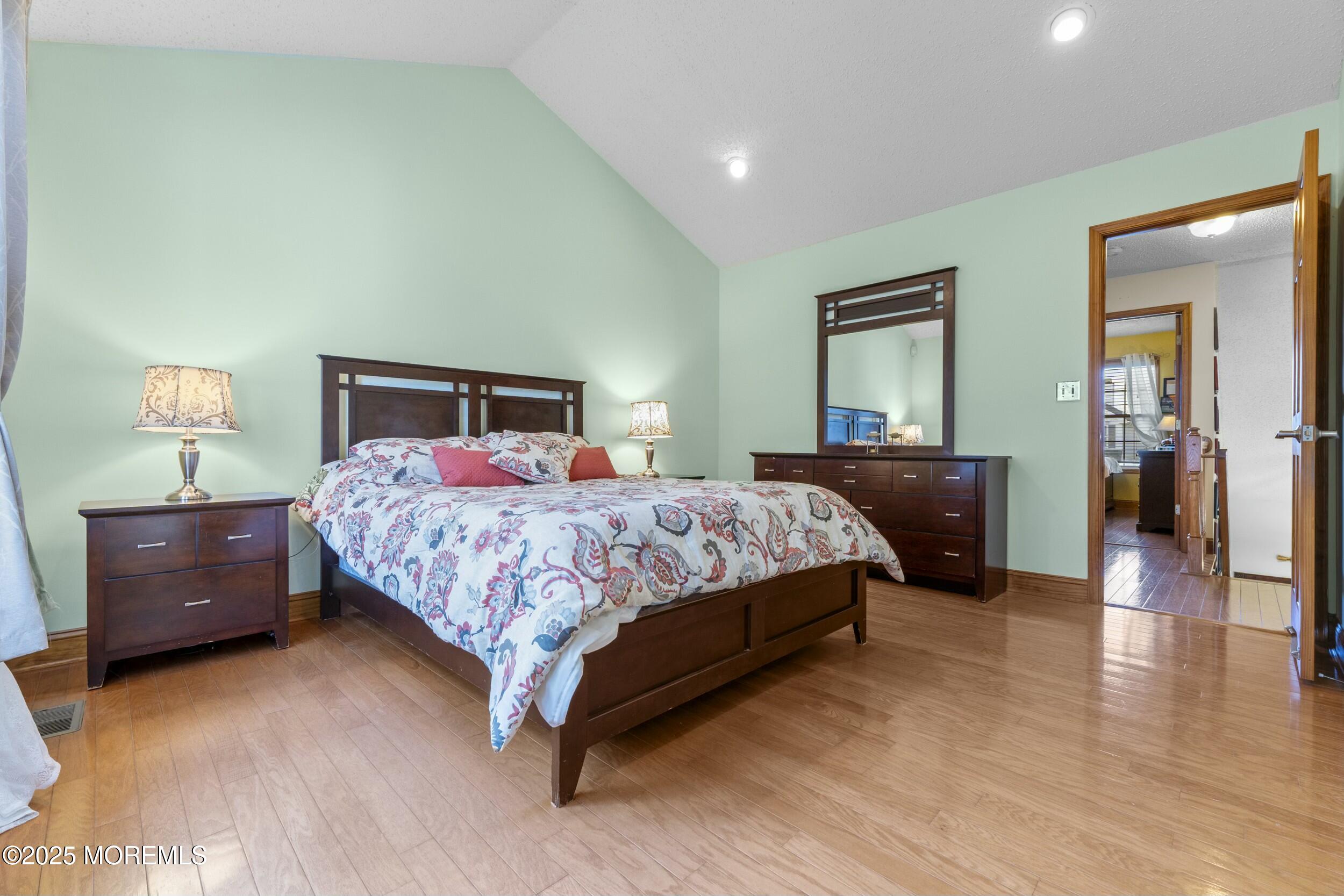 18 Tall Oaks Court, Old Bridge, NJ, 08857 image 24