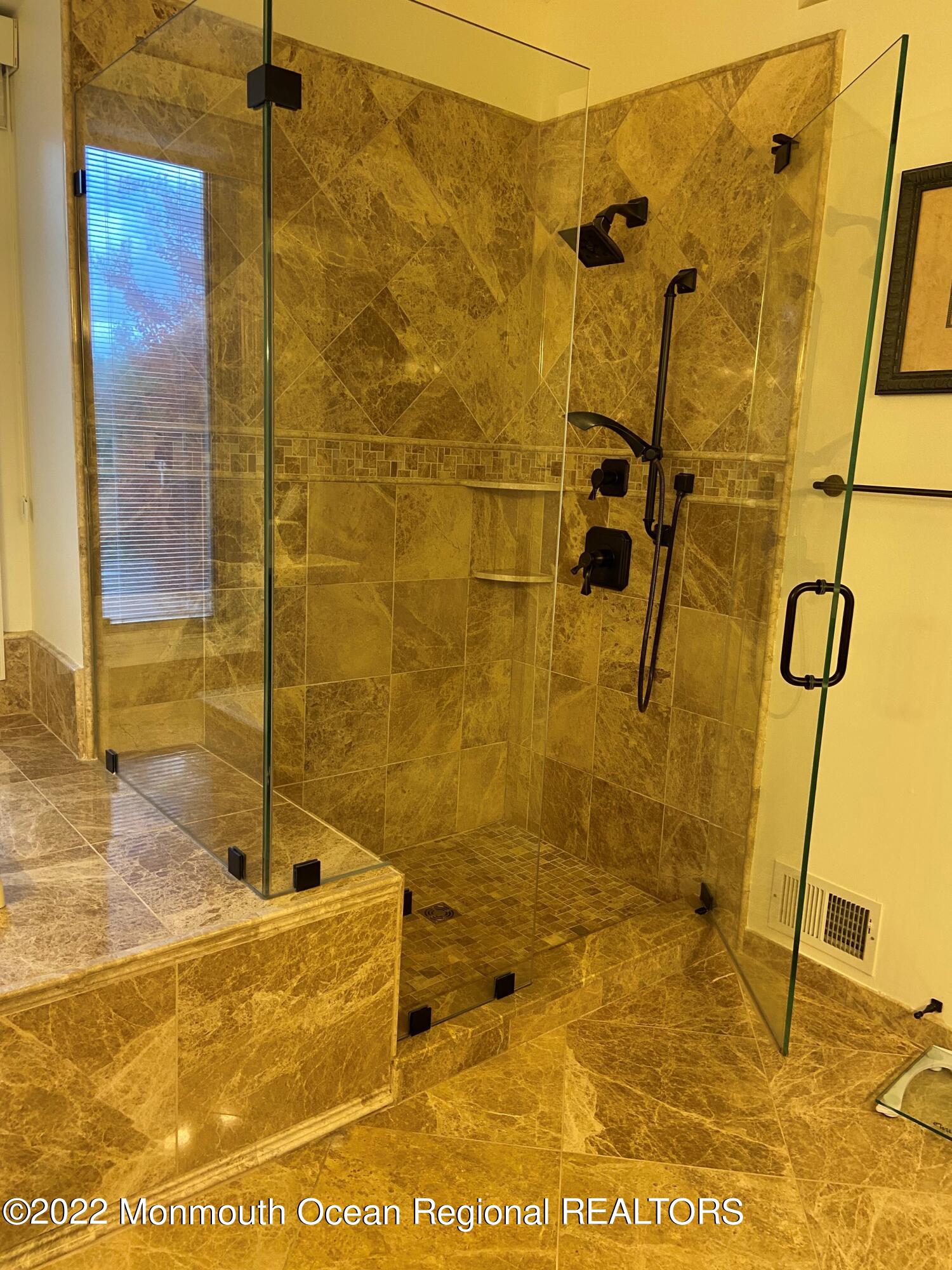 9 Inverness Court C0320, Holmdel, NJ, 07733 image 13