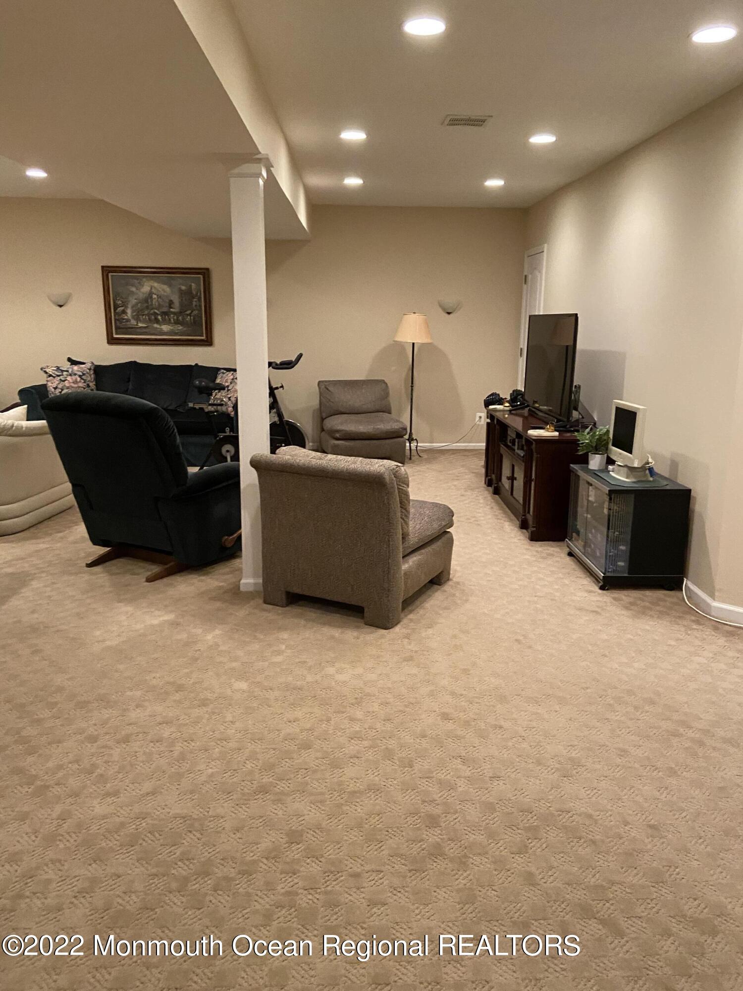 9 Inverness Court C0320, Holmdel, NJ, 07733 image 32